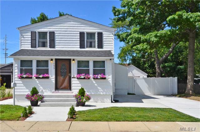 #1 photo, 133 N Delaware Avenue, Lindenhurst , NY 11757