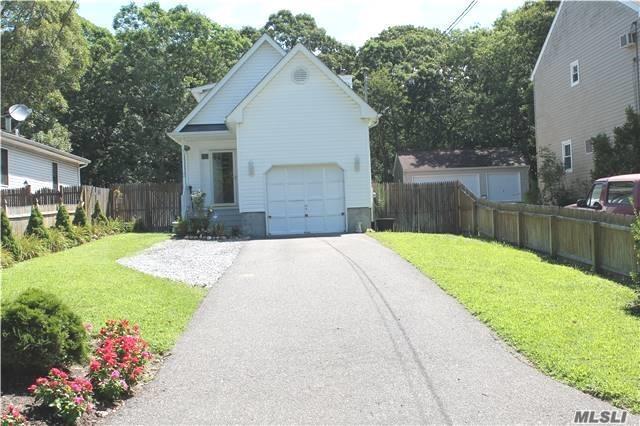 #1 photo, 3 Cleveland Avenue, Selden , Ny 11784