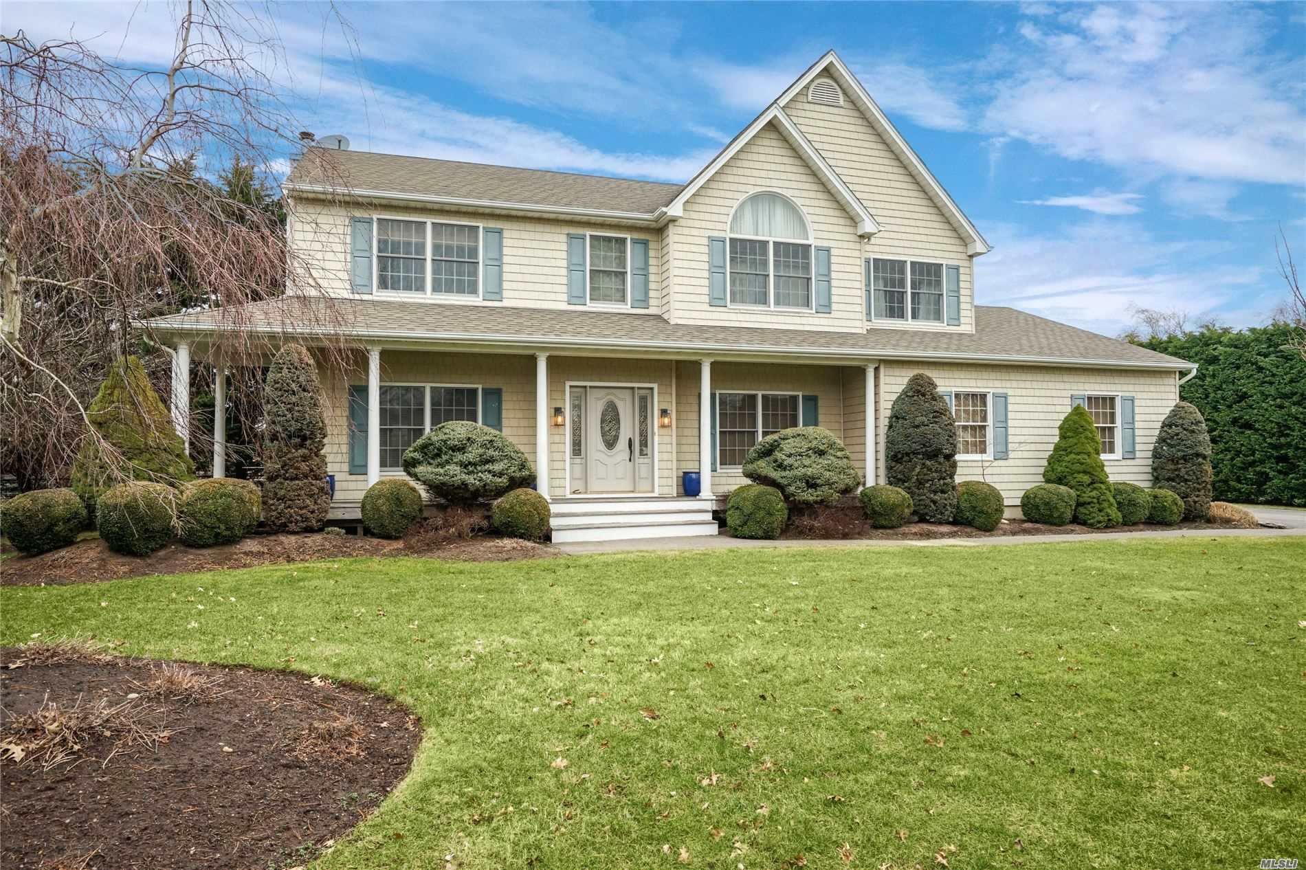 #1 photo, 805 Water Terrace, Southold , NY 11971