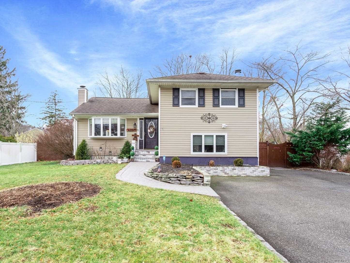 #1 photo, 176 Evergreen Avenue, Smithtown , NY 11787