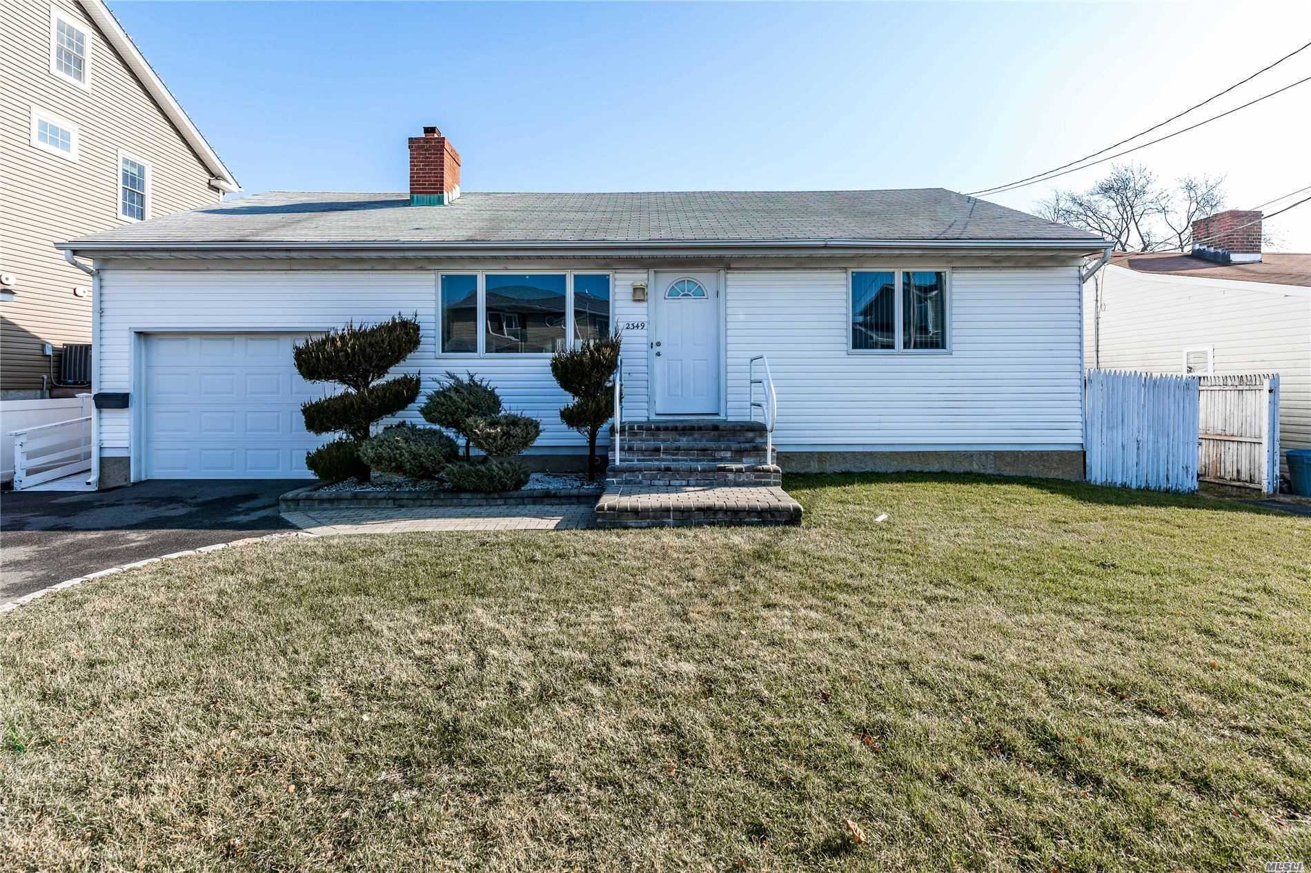 #1 photo, 2349 Narraganset Avenue, Seaford , NY 11783