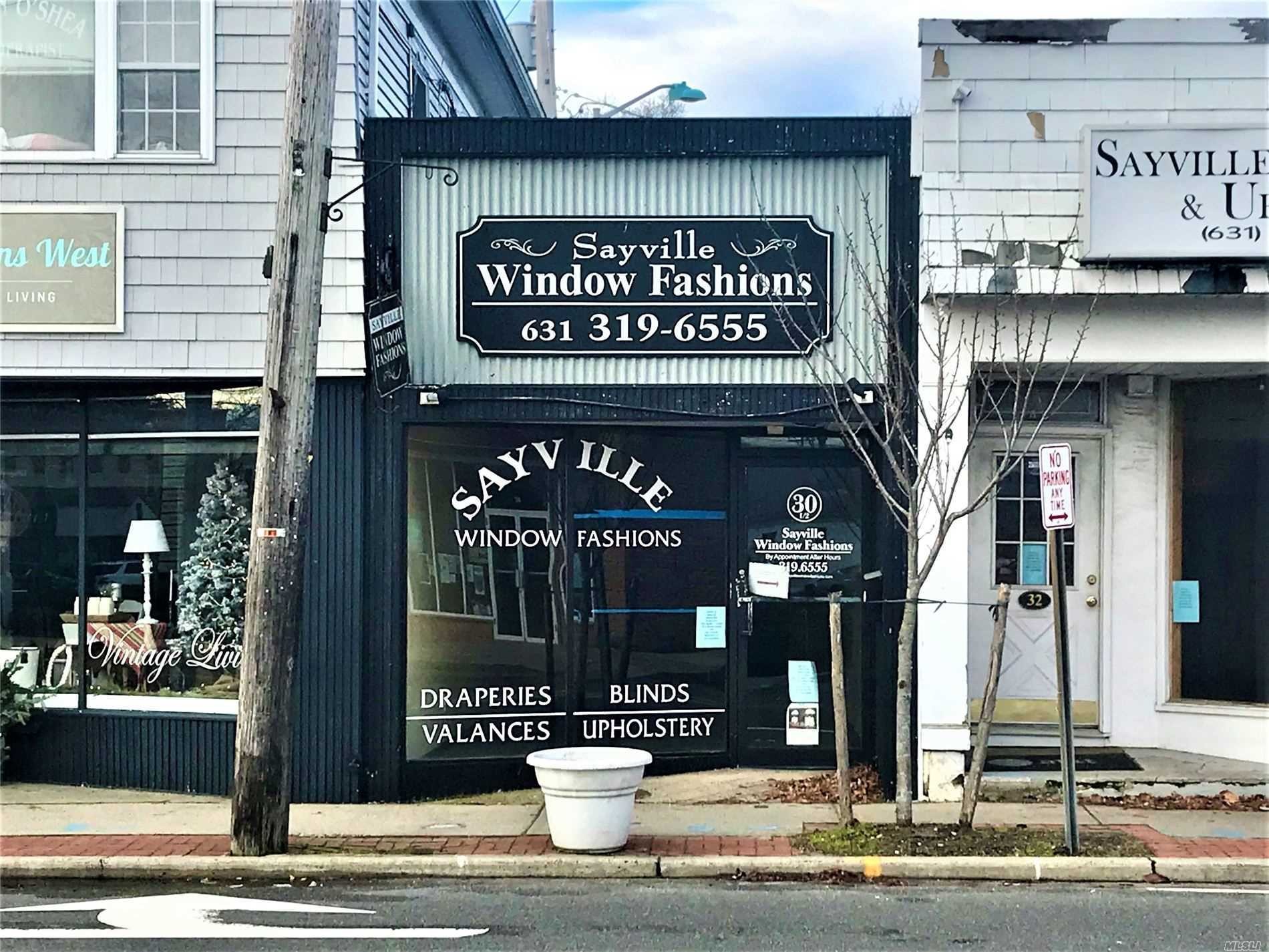 #1 photo, 30 Railroad Avenue, 东长岛 Sayville , NY 11782