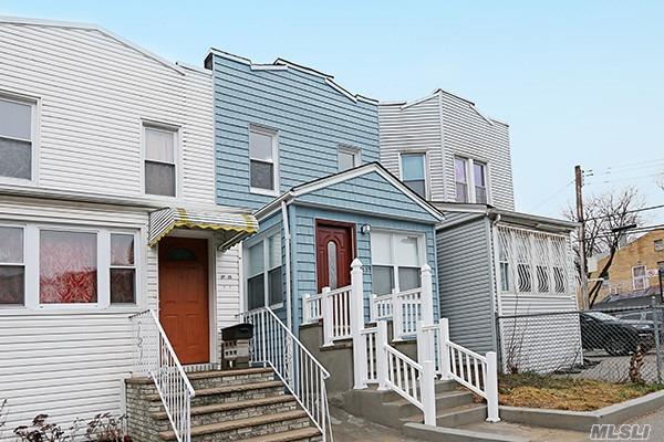 #1 photo, 31-37 95th St, एल्महर्स्ट East Elmhurst , NY 11369