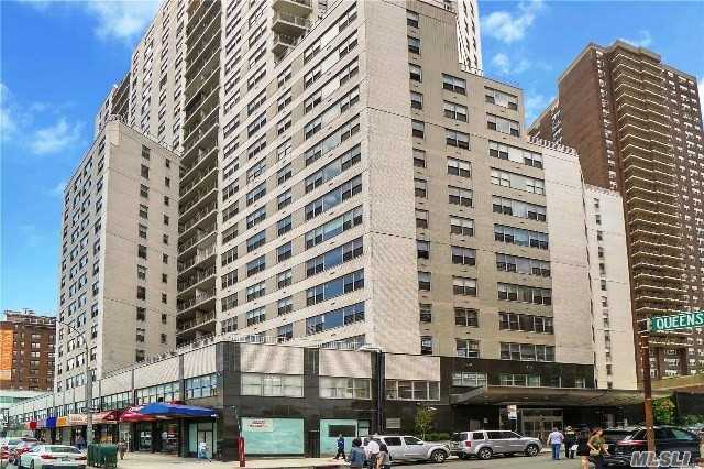 #1 photo, 125-10 Queens Boulevard, 皇后区 秋园 Kew Gardens , NY 11415