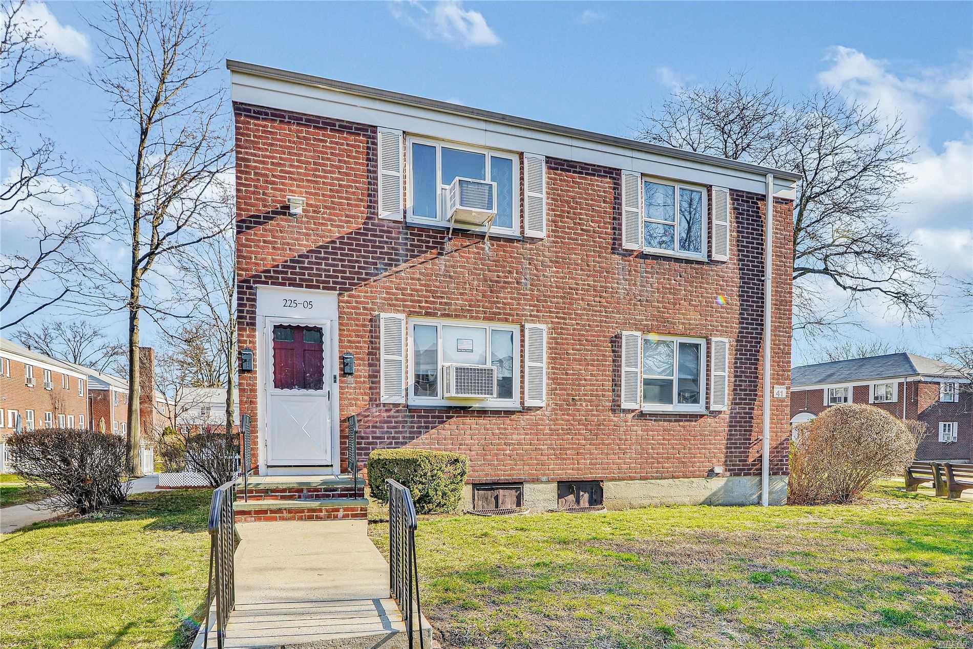 #1 photo, 225-05 88th Avenue, 뉴욕퀸즈 Queens Village , NY 11427