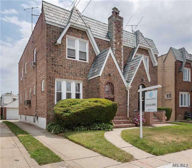 #1 photo, 205-20 111 Rd, St. Albans , NY 11412