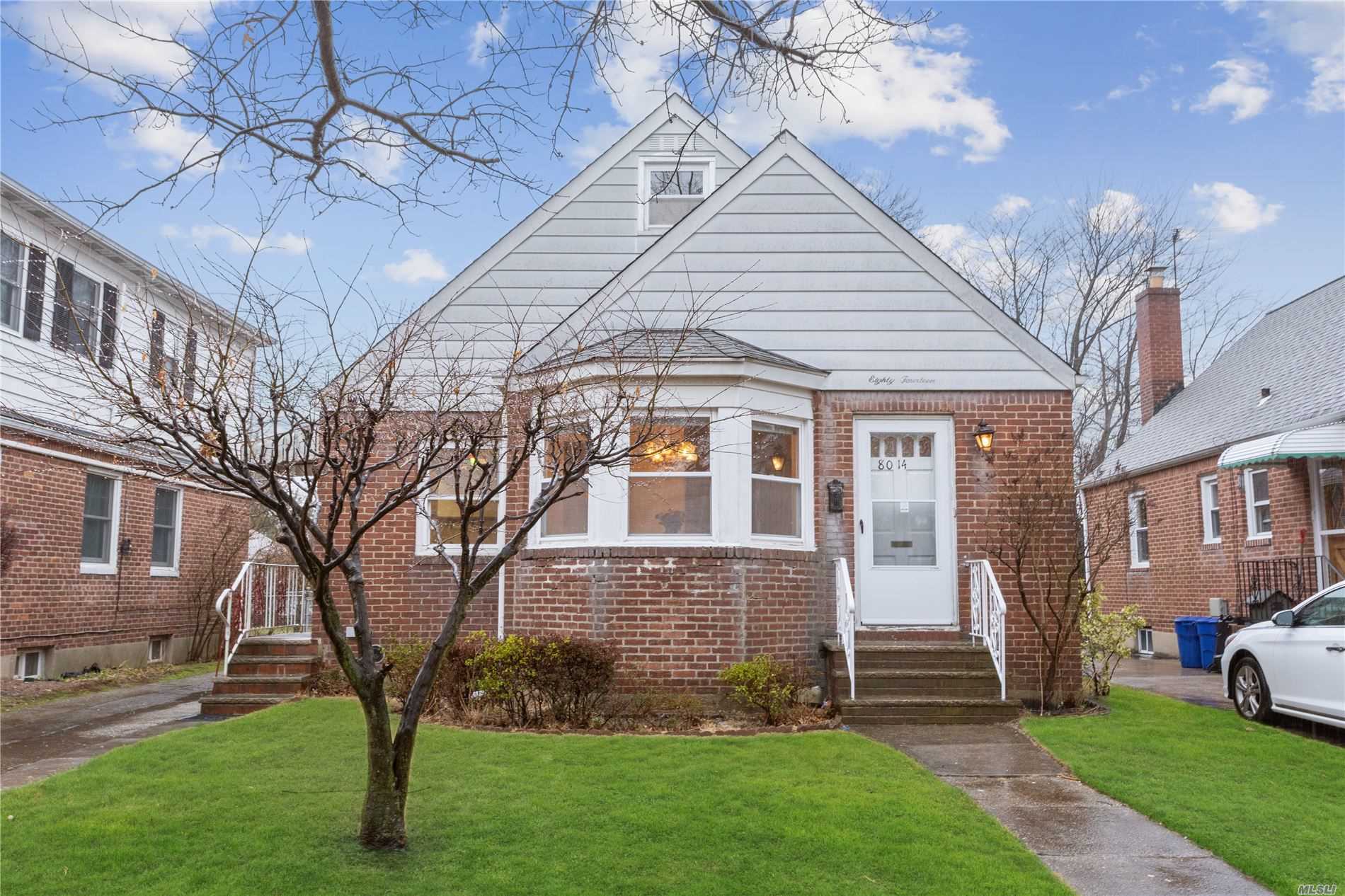 #1 photo, 80-14 Little Neck Parkway, クイーンズ区 Floral Park , NY 11004