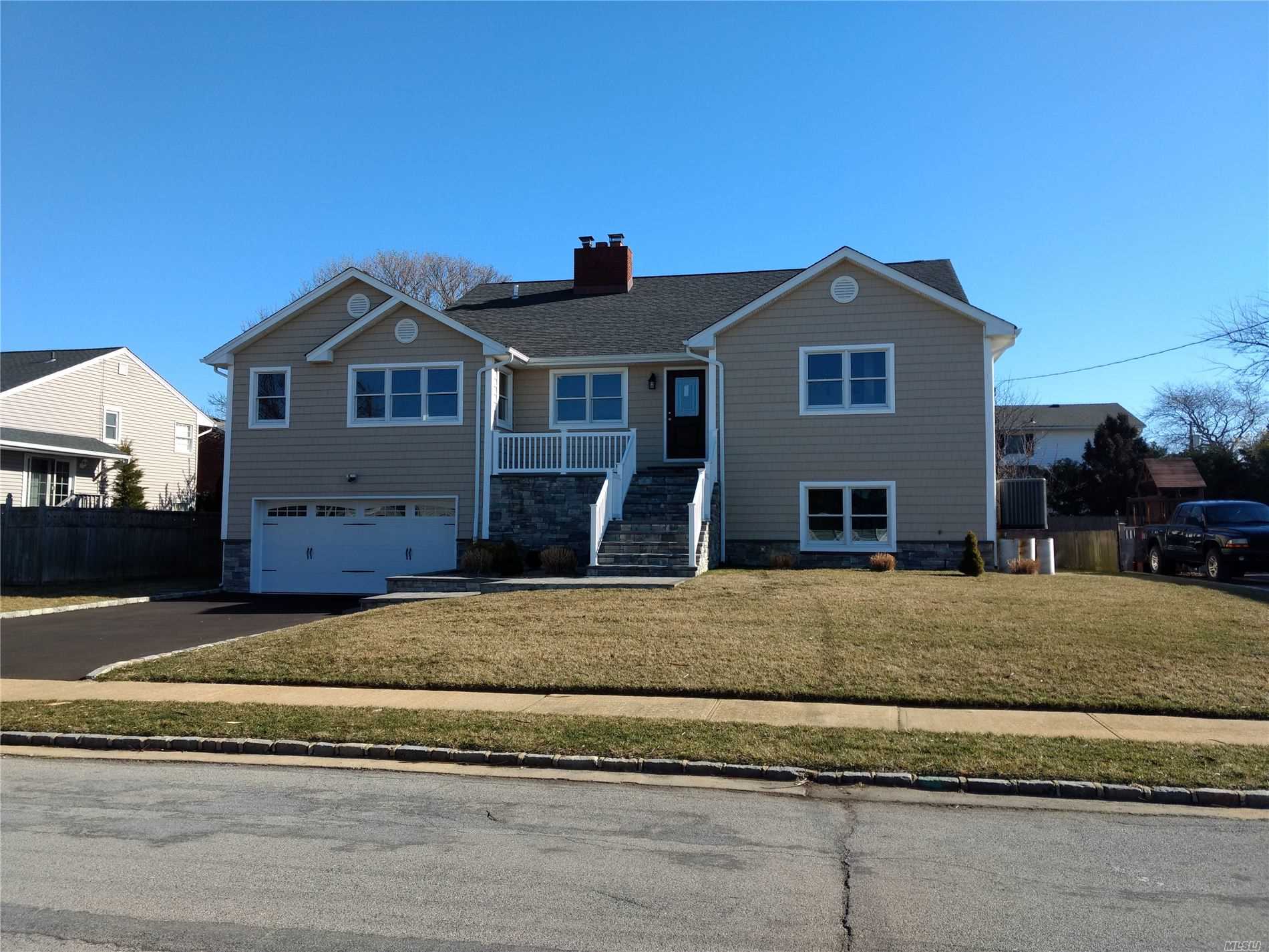 #1 photo, 28 Atwater Place, Massapequa , NY 11758
