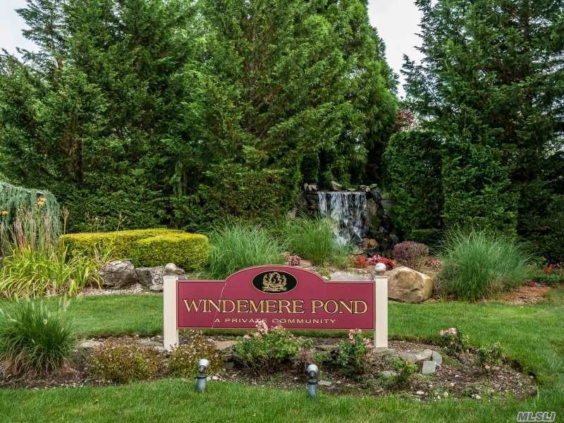 #1 photo, 24 Cedar Ridge Lane, Bay Shore , NY 11706