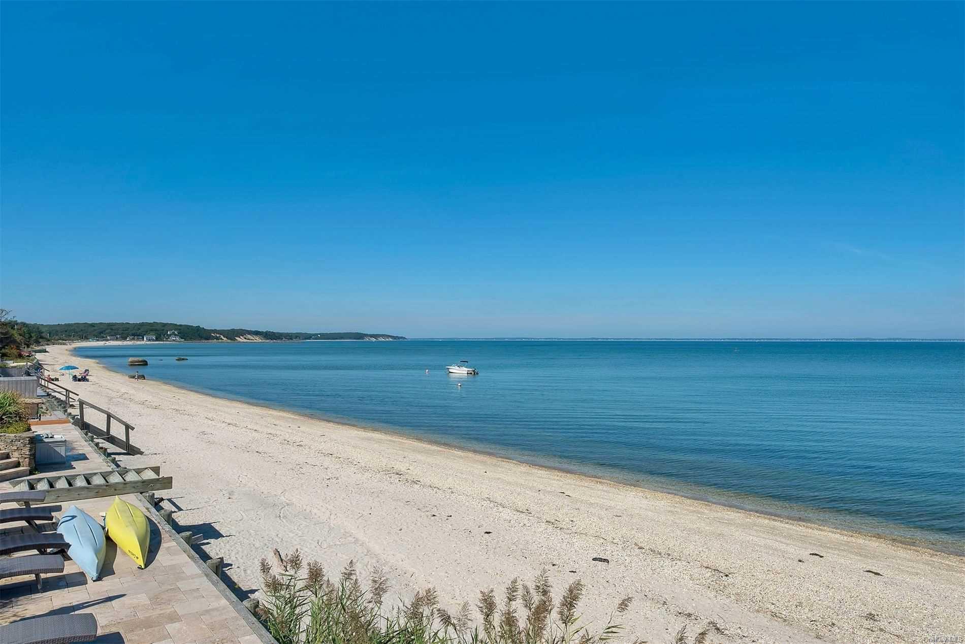 #15 photo, 11A Oakhurst Road, サフォーク郡 Hampton Bays , NY 11946