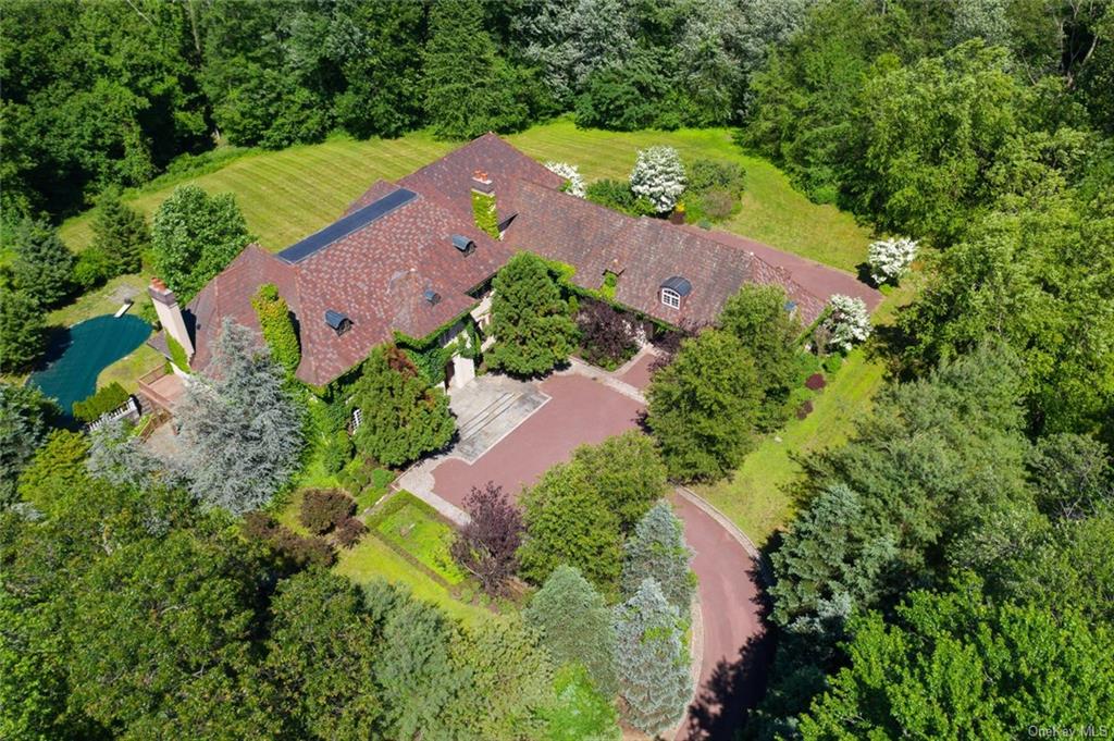 #1 photo, 4 Cowdray Park Drive, North Castle , NY 10504