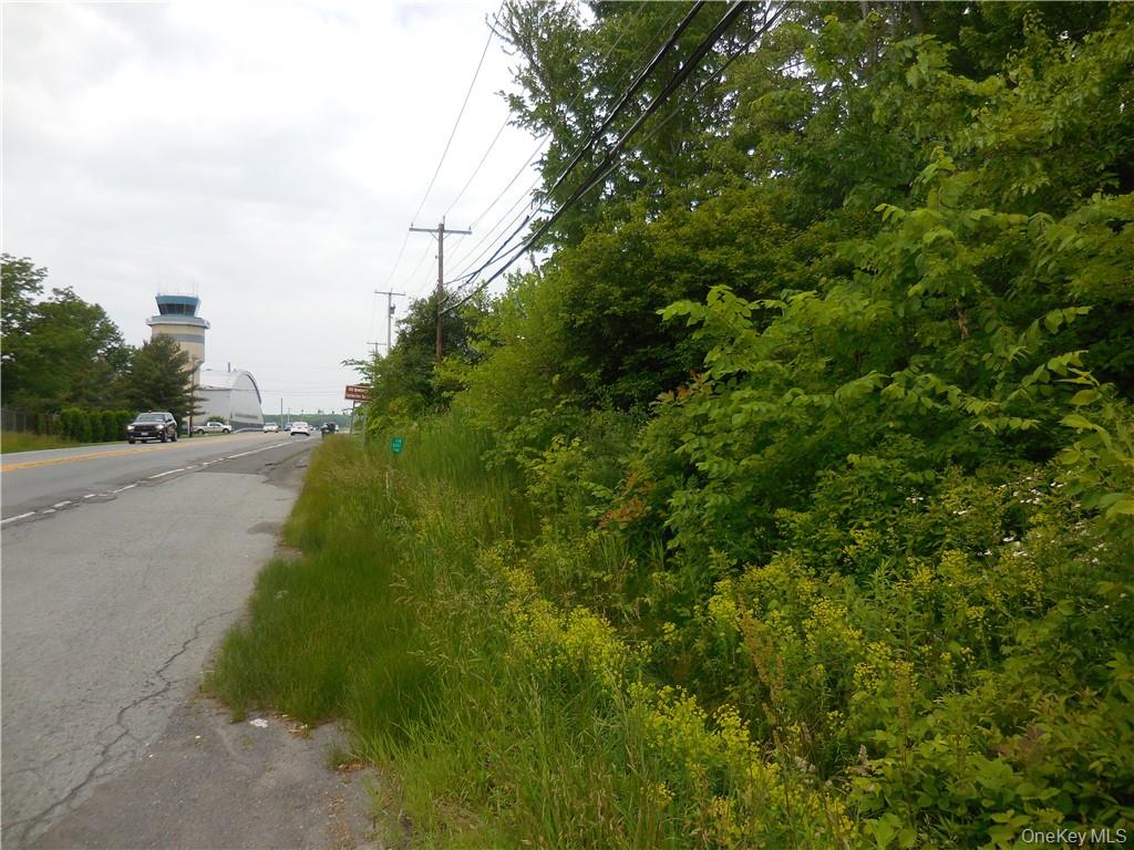 #4 photo, Fletcher Drive, Newburgh , NY 12550