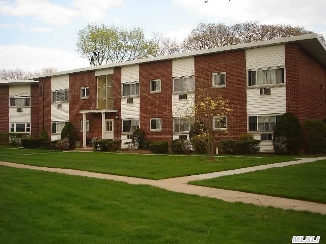 #1 photo, 125 Hempstead Garden Drive, West Hempstead , NY 11552