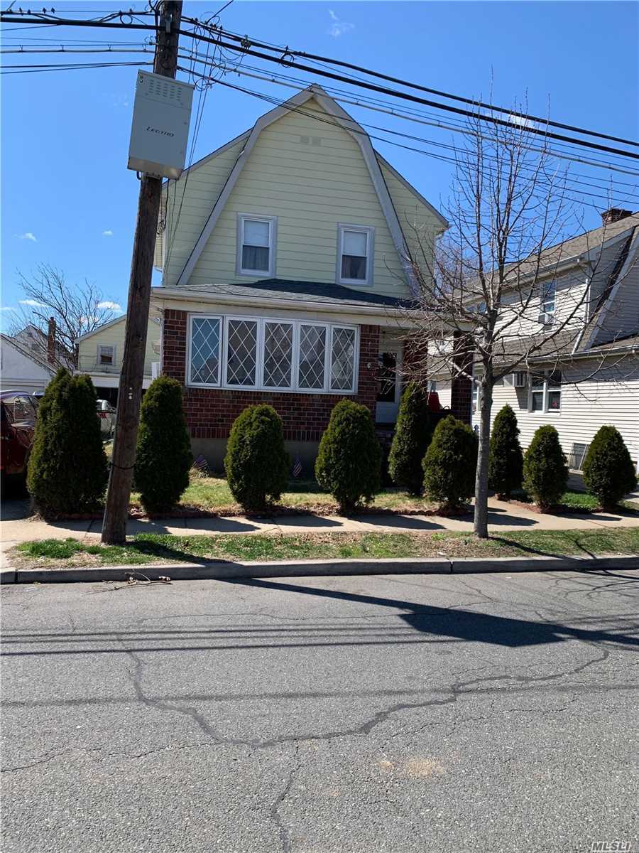 #1 photo, 11 Ingraham Lane, ناسو New Hyde Park , NY 11040