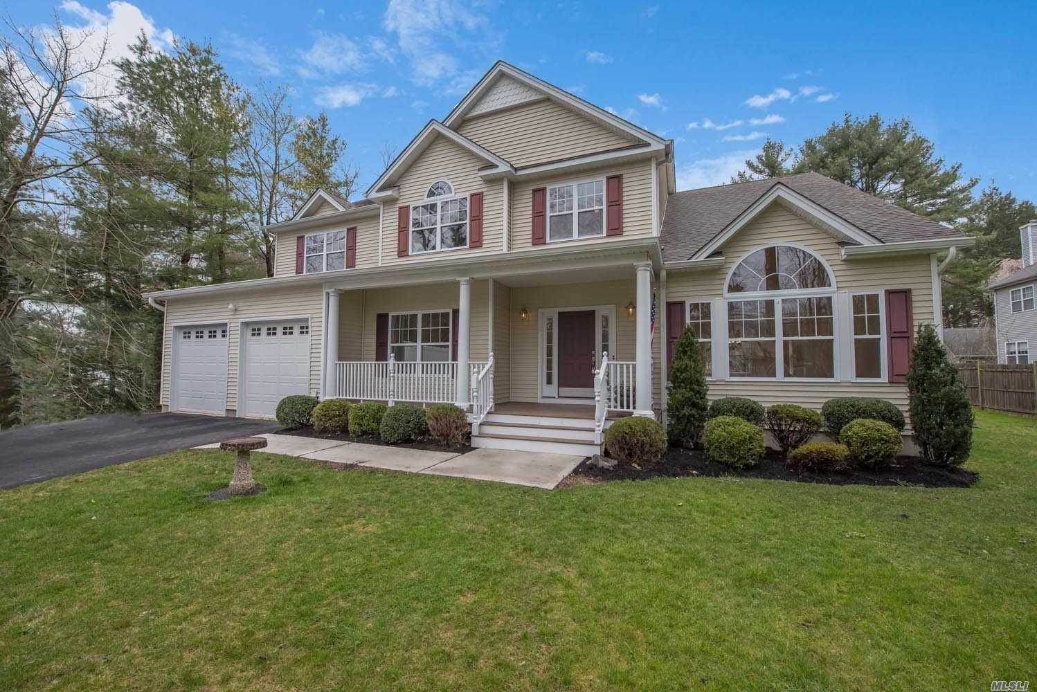 #1 photo, 69 E Rogues Path, 东长岛 亨廷顿站 Huntington Station , NY 11746