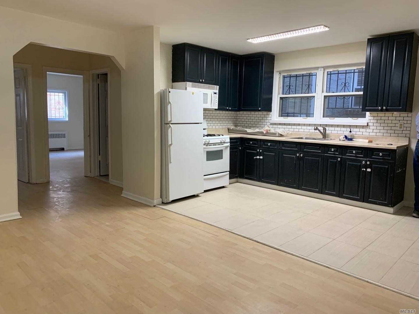 #1 photo, 16-19 Mulford Ave, Bronx , NY 10461