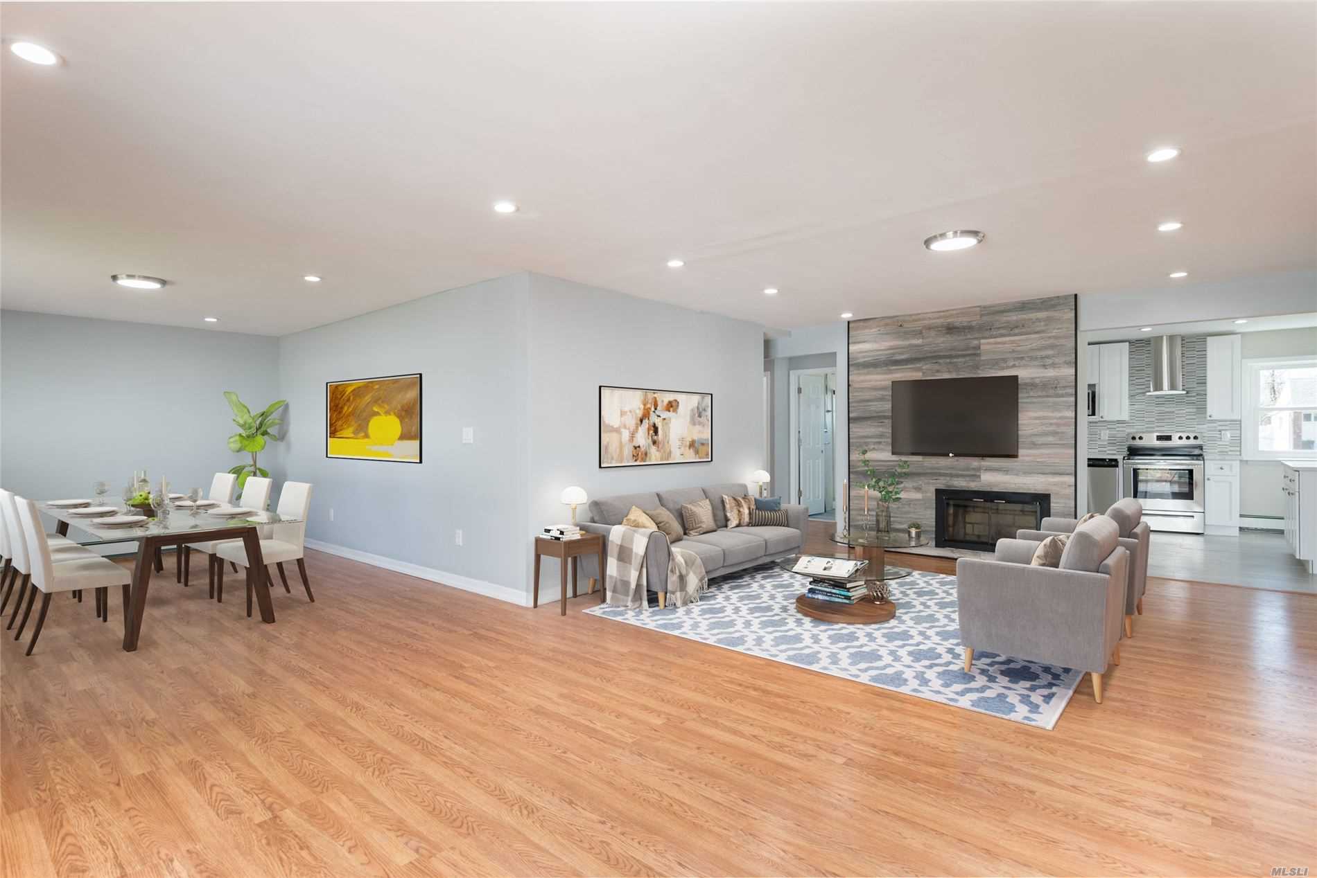 #1 photo, 166 Kingfisher Road, 長島 Levittown , NY 11756