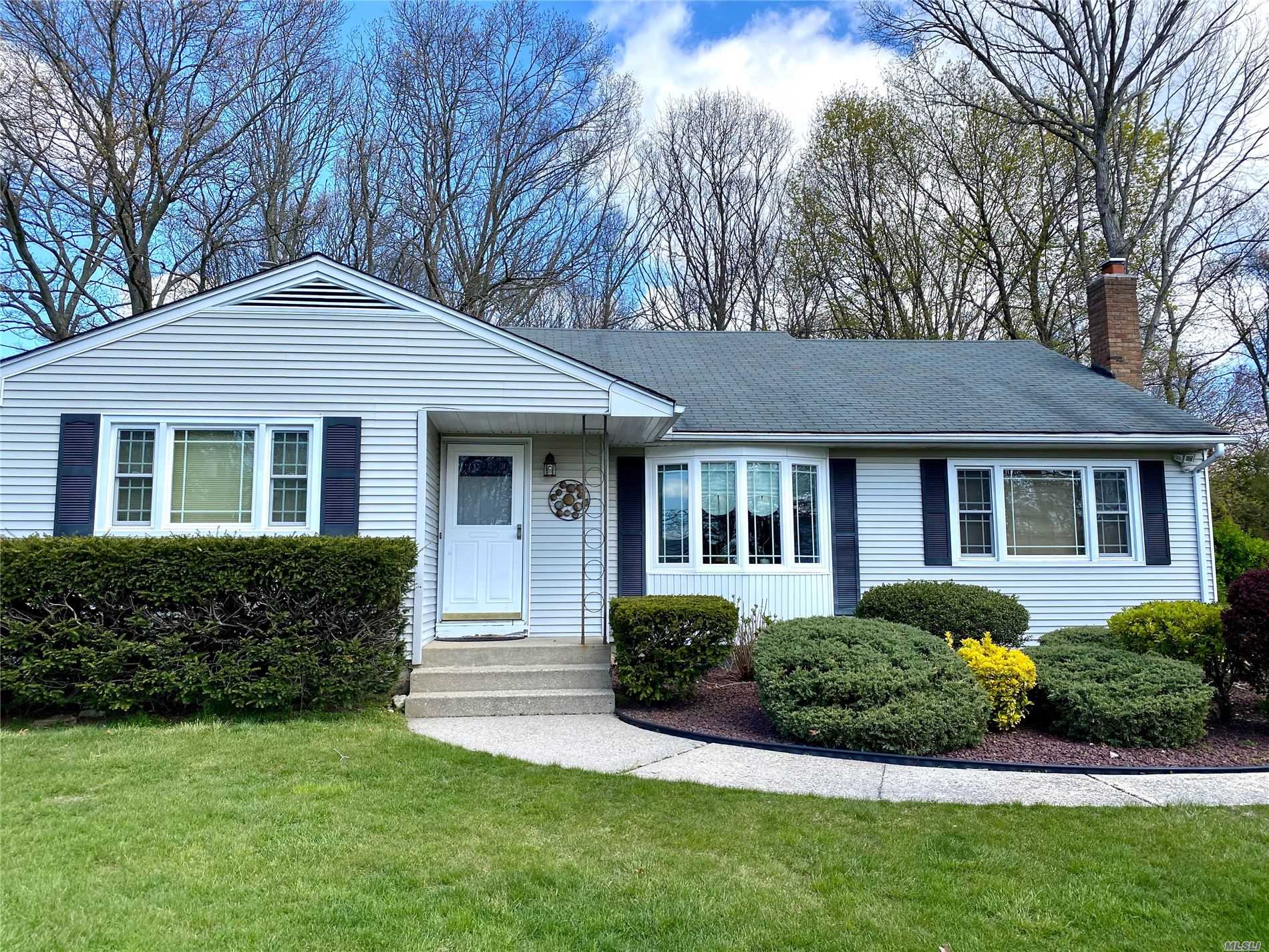 #1 photo, 69 Jane Road, Hauppauge , NY 11788