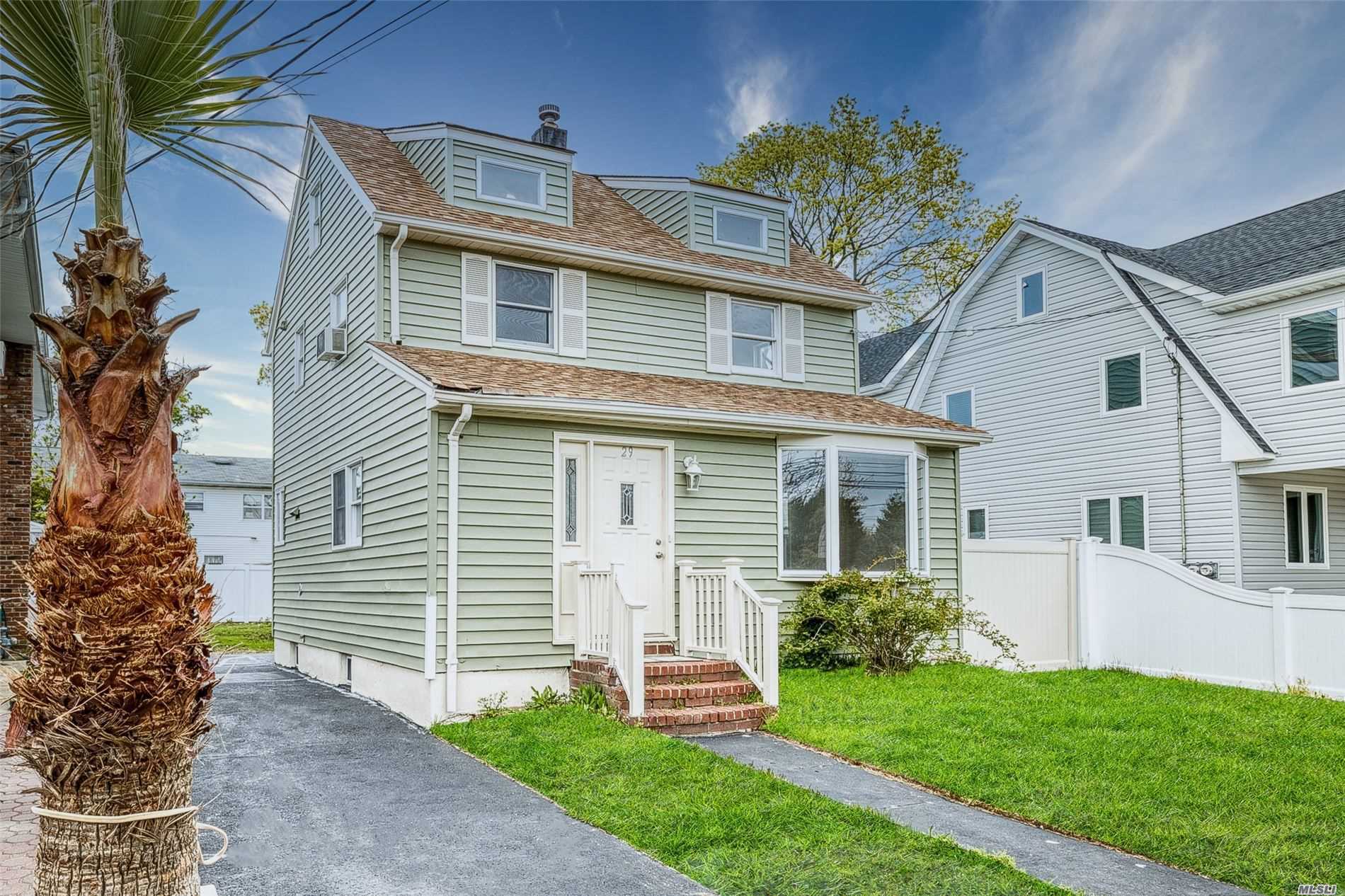 #1 photo, 29 Pine Street, ナッソー郡 Oceanside , NY 11572