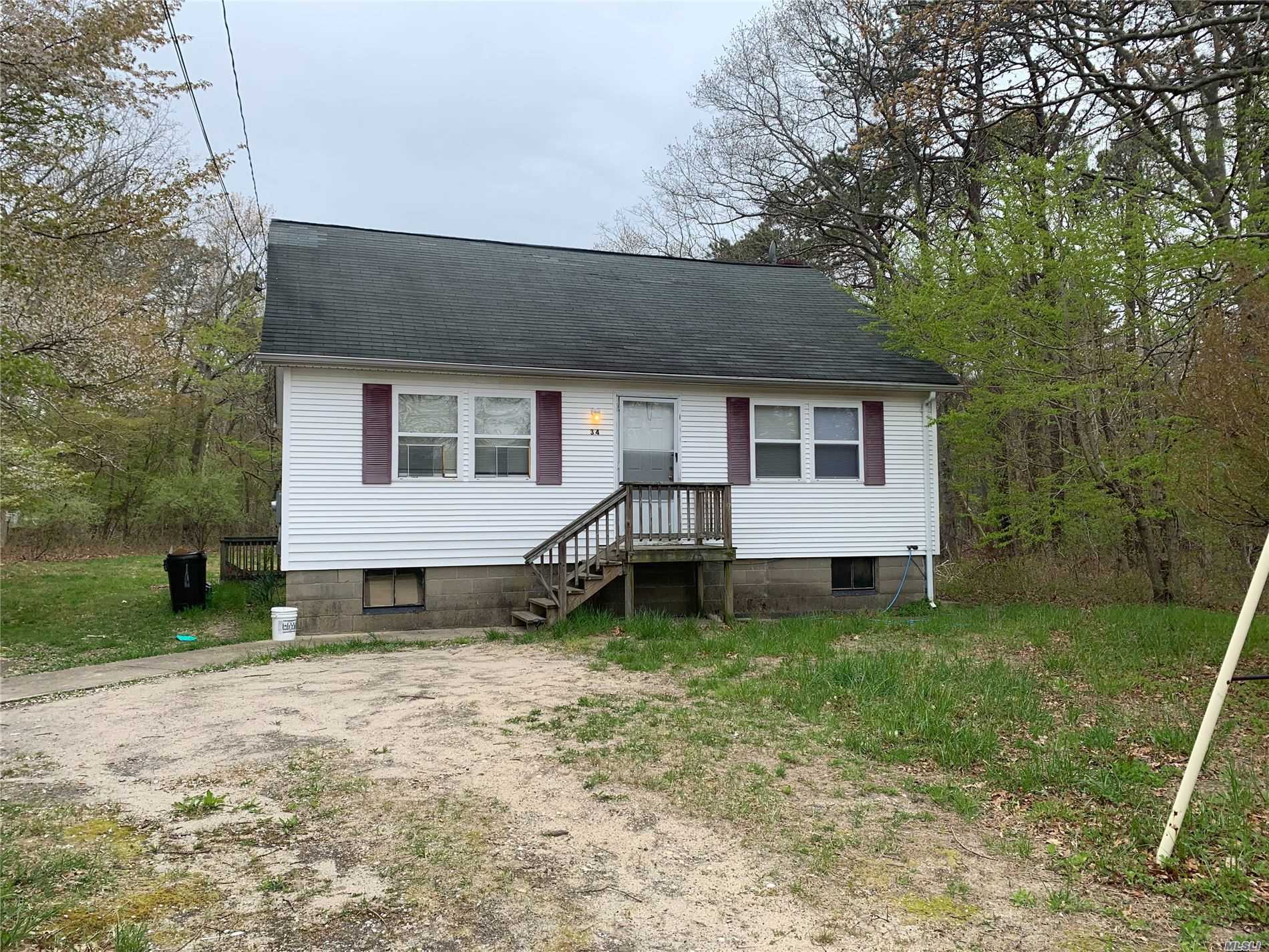 #1 photo, 34 Gray Avenue, Саффолк ‖ Medford , NY 11763