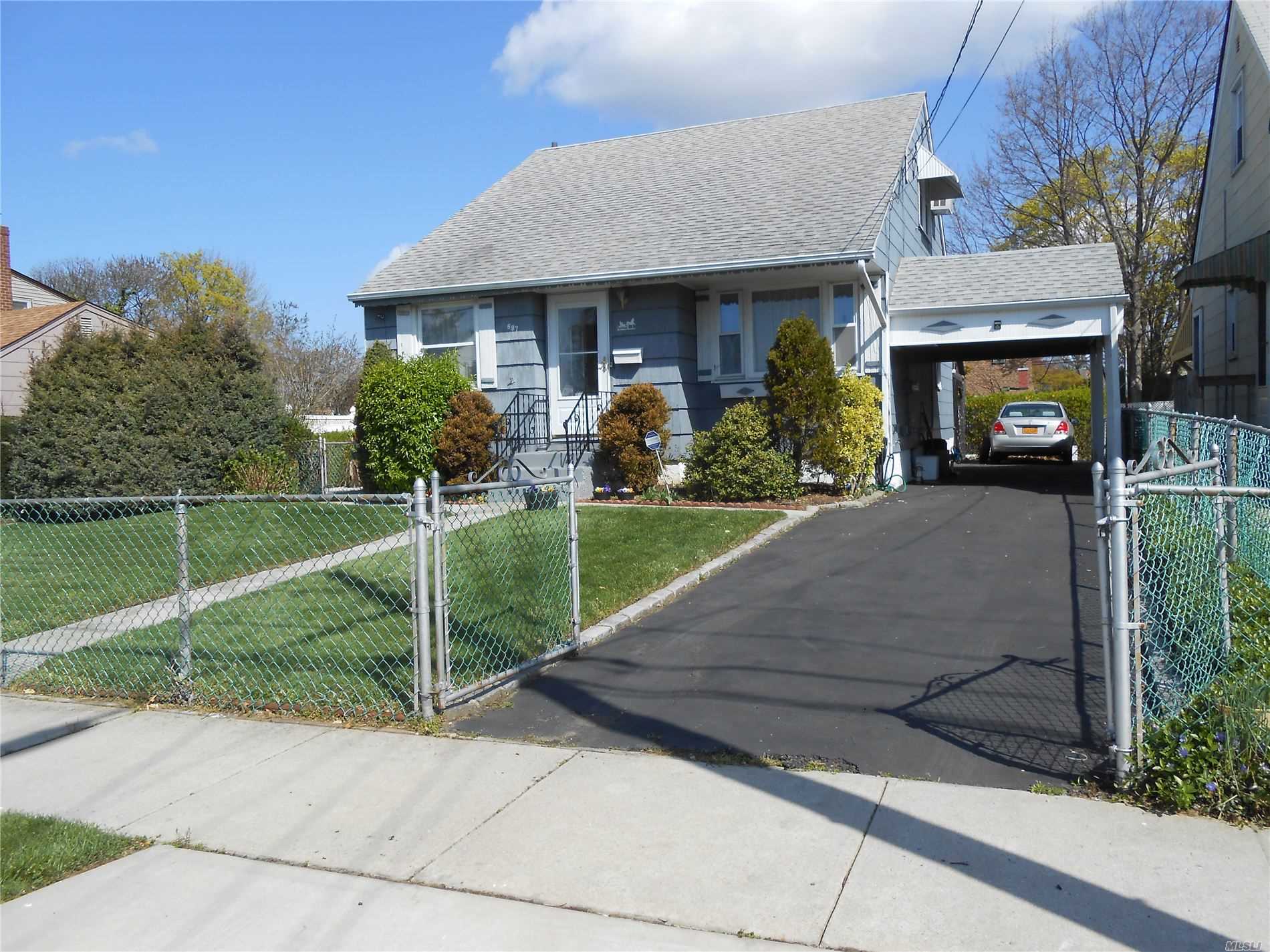 #1 photo, 697 Lafayette Avenue, Uniondale , NY 11553