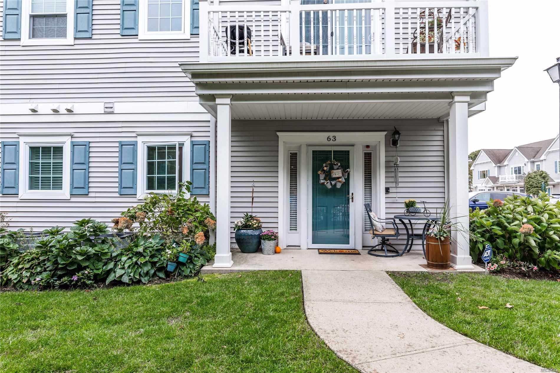 #1 photo, 63 Barbara Court, サフォーク郡 Amityville , NY 11701