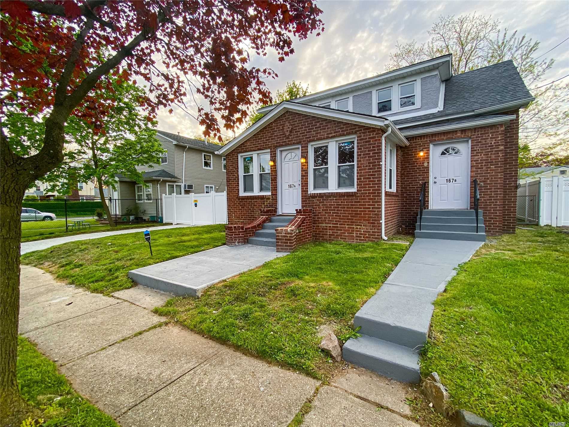 #1 photo, 167 E Greenwich Avenue, ナッソー郡 Roosevelt , NY 11575