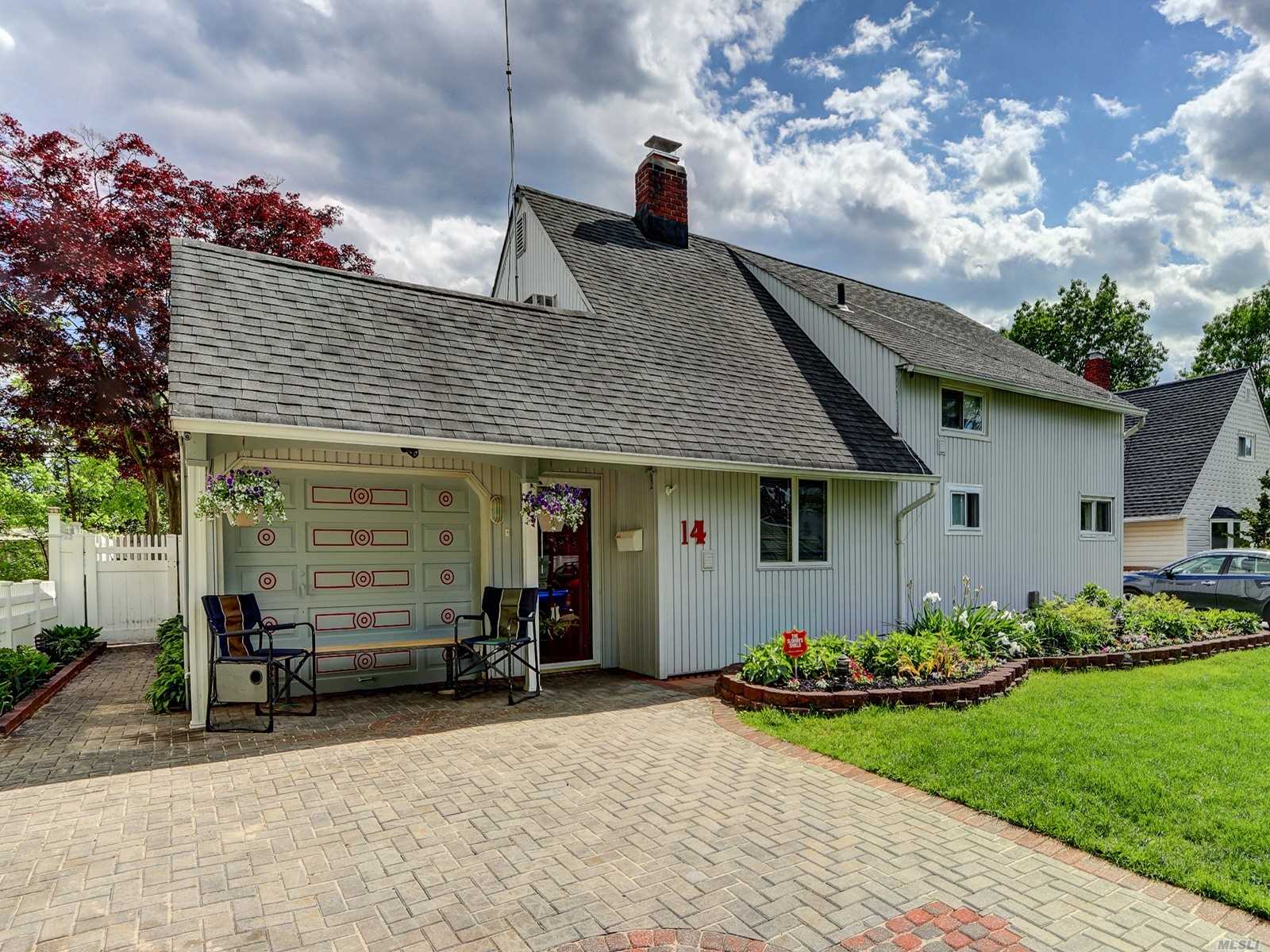 #1 photo, 14 Eden Lane, 長島 Levittown , NY 11756