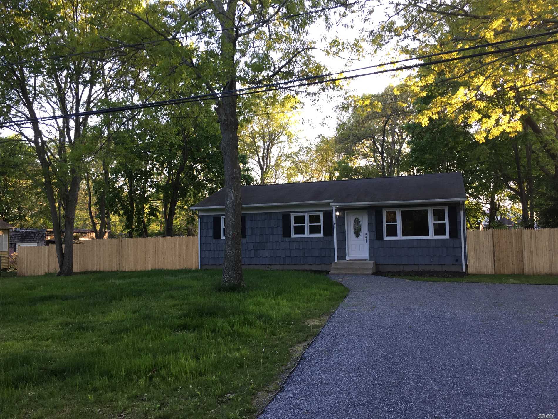 #1 photo, 62 Lincoln Boulevard, サフォーク郡 East Moriches , NY 11940