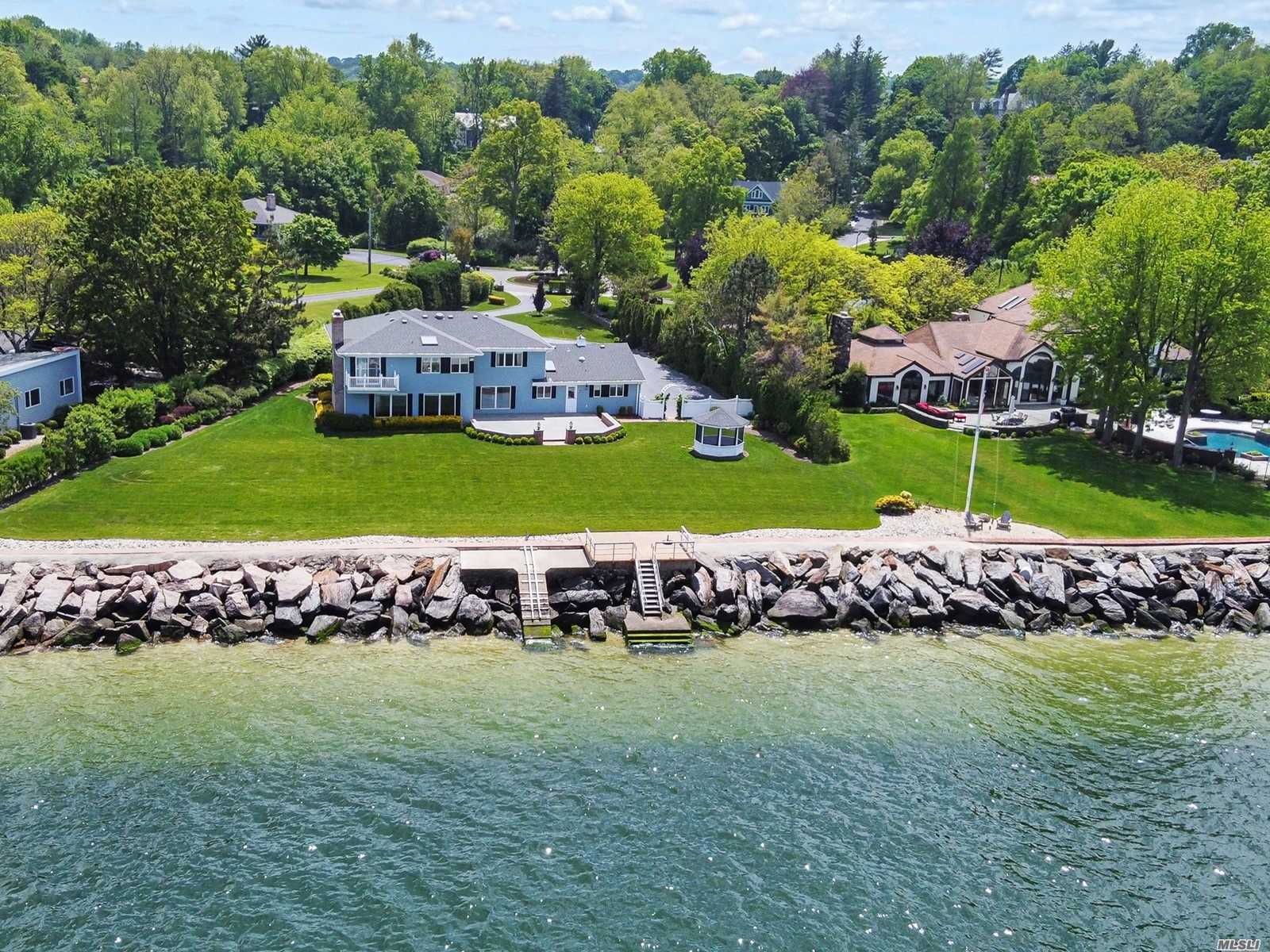 #1 photo, 11 Beaux Arts Lane, Huntington Bay , NY 11743