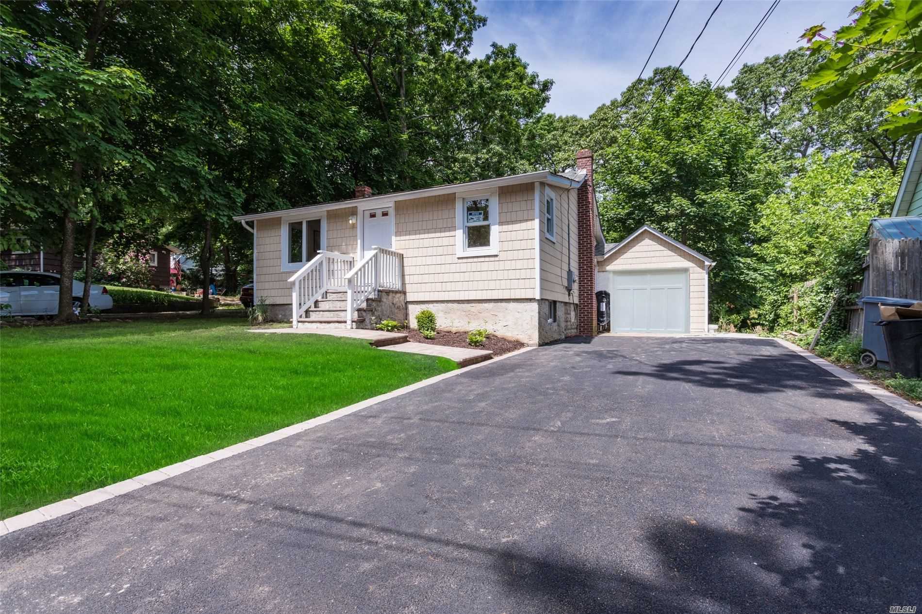 #1 photo, 22 Arverne Road, サフォーク郡 Sound Beach , NY 11789