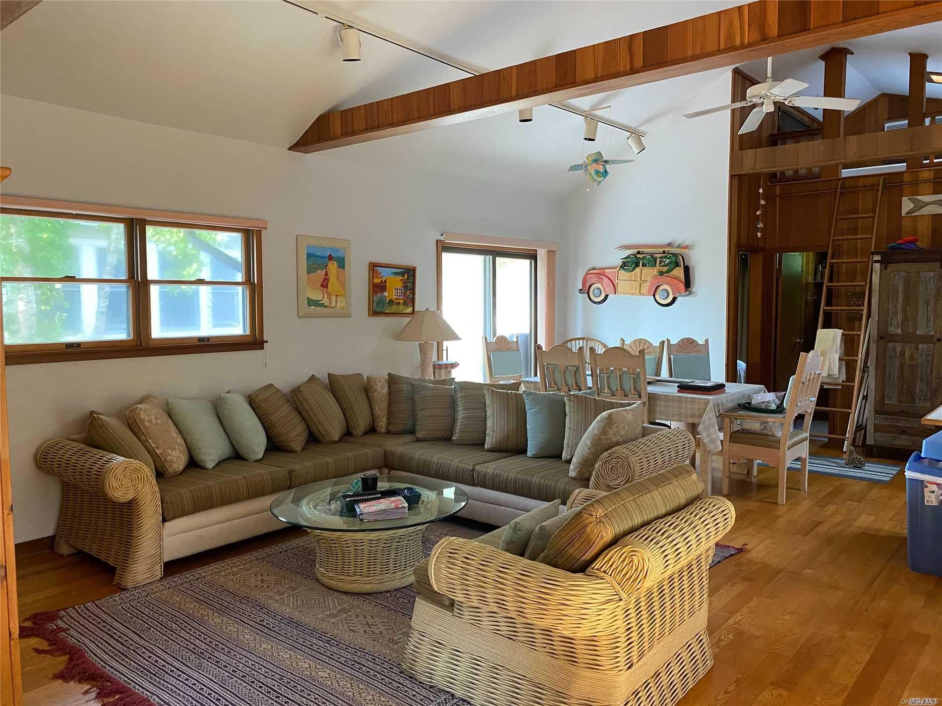 #2 photo, 373 Dehnhoff Walk, Ocean Beach , NY 11770