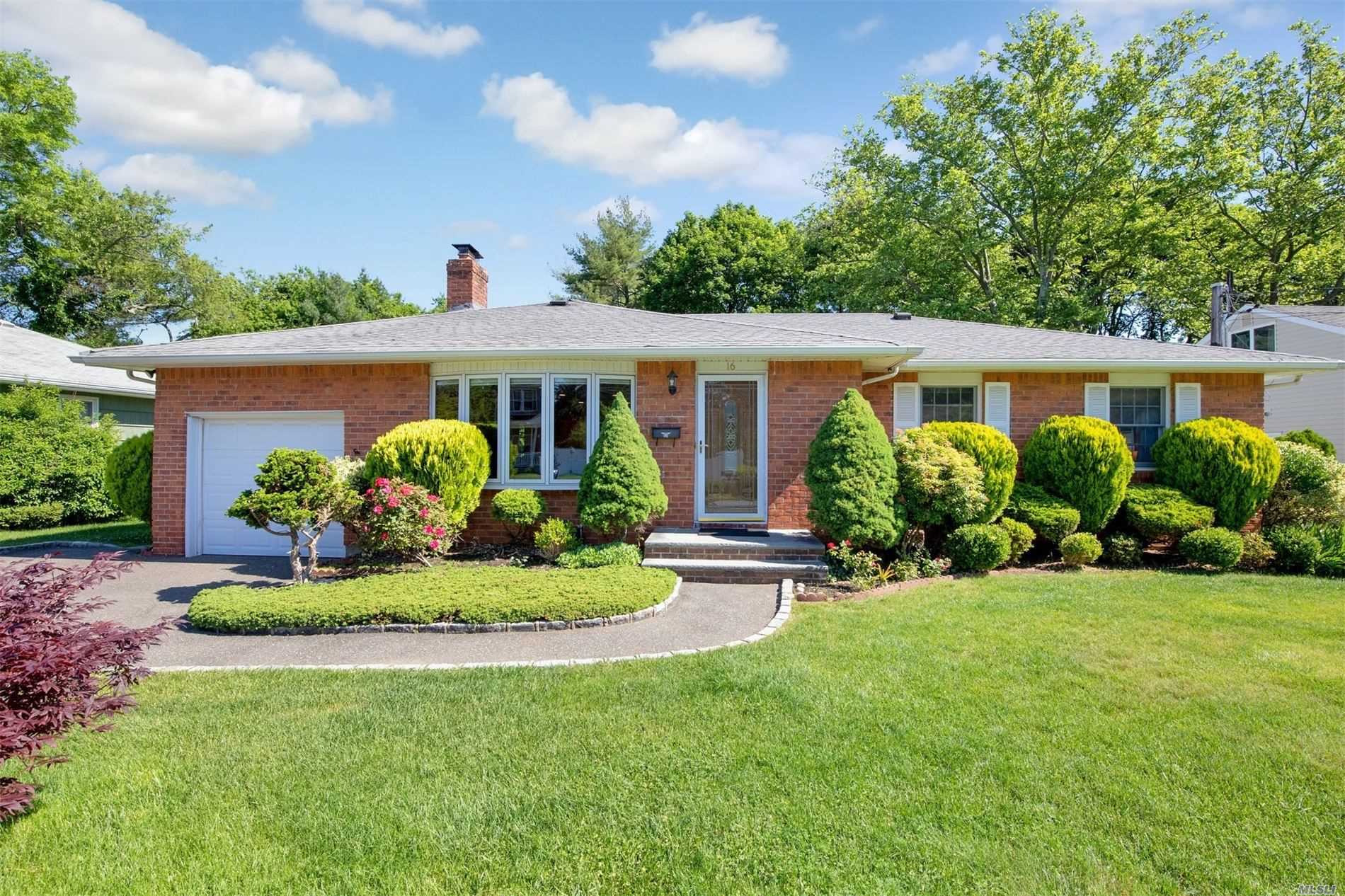 #1 photo, 16 Beatrice Avenue, 长岛 塞奥瑟 Syosset , NY 11791