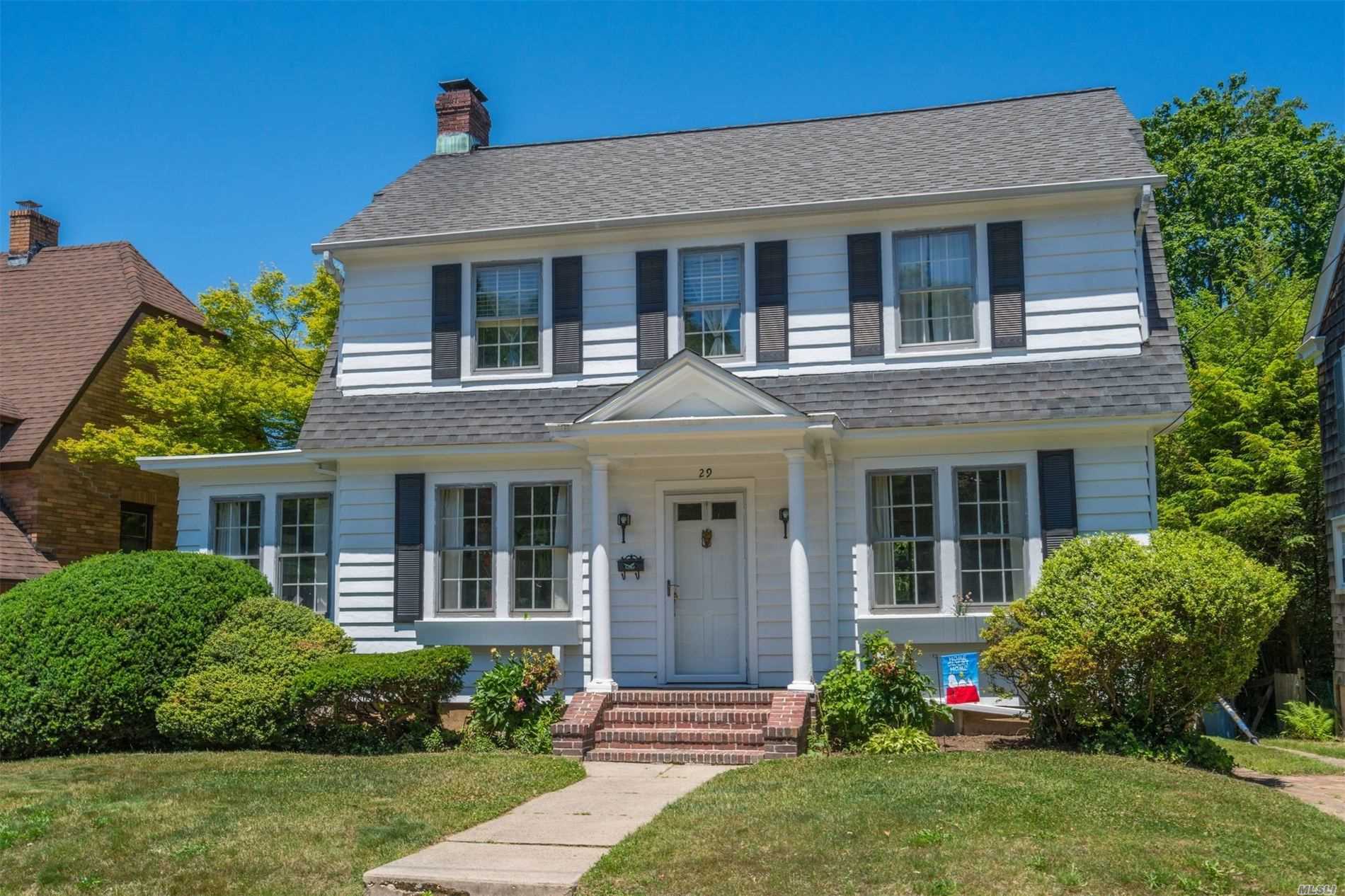 #1 photo, 29 Oakland Street, サフォーク郡 Huntington , NY 11743