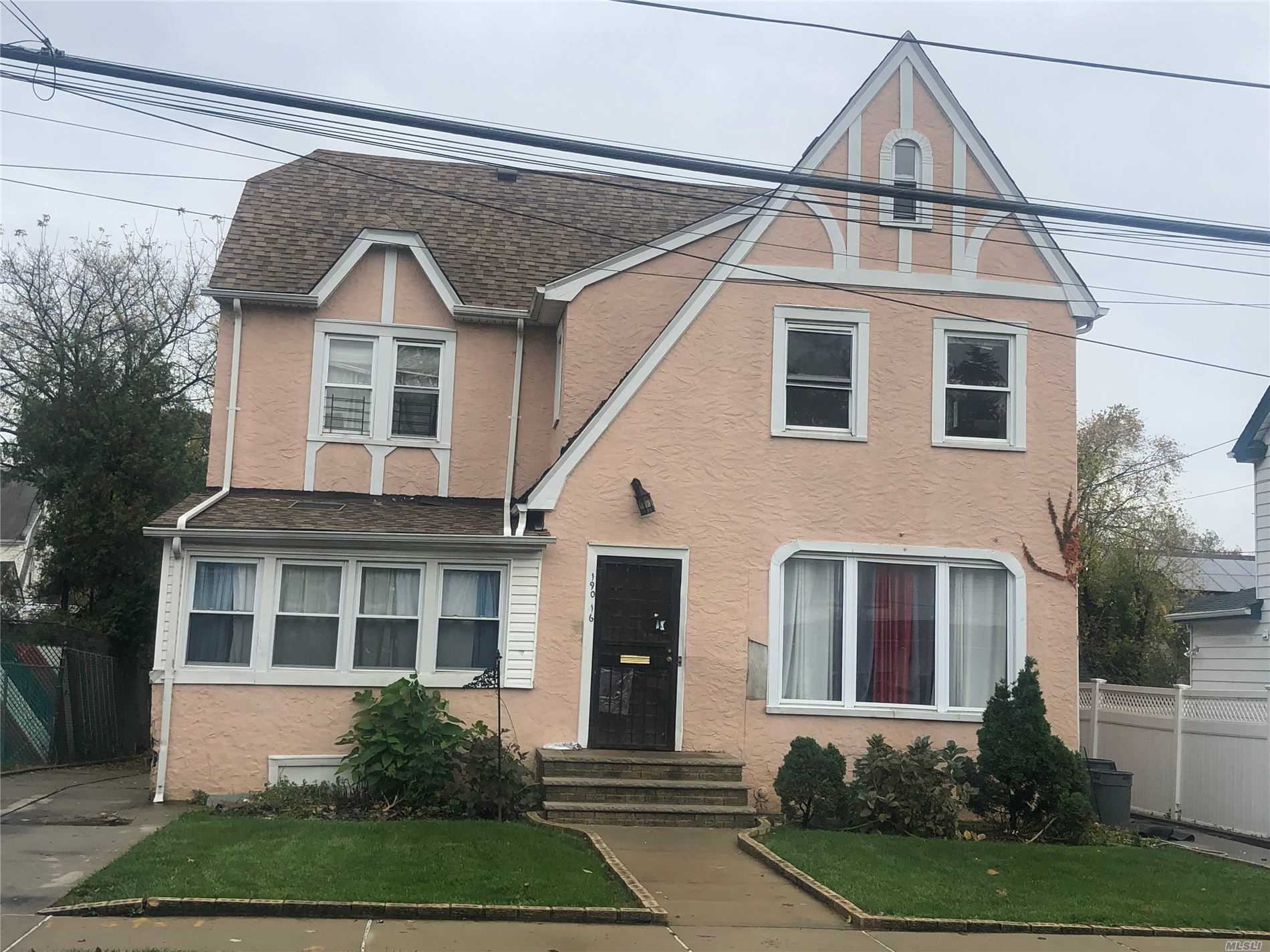 #1 photo, 190-16 Dormans Road, 皇后區 Saint Albans , NY 11412