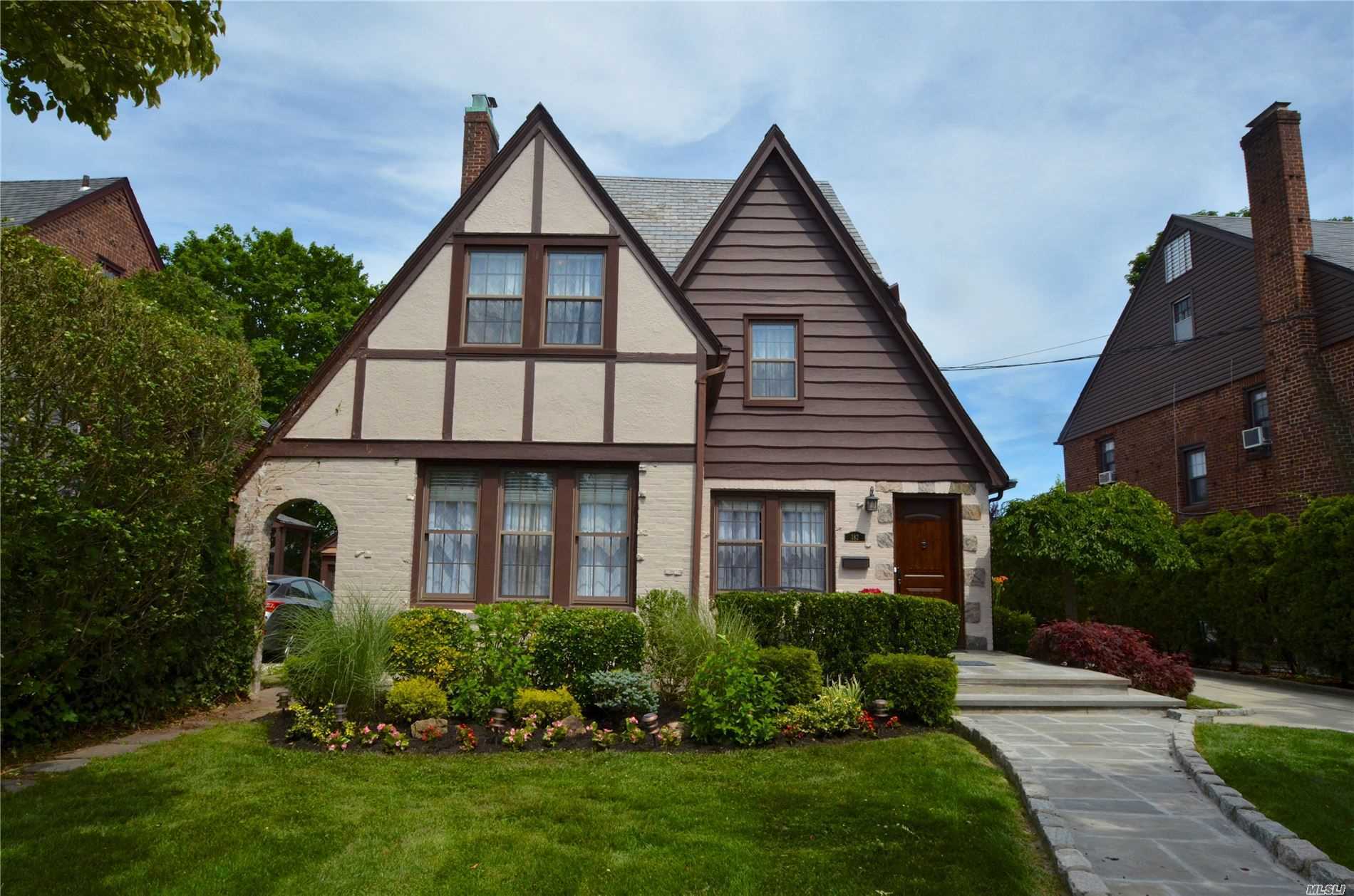 #1 photo, 182 Brixton Road, 长岛 花园城 Garden City South , NY 11530