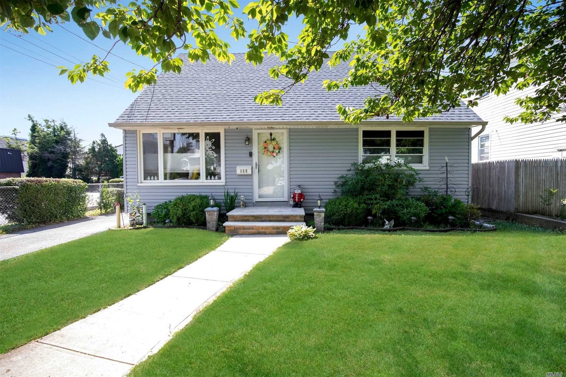 #1 photo, 169 Garfield Avenue, 长岛 Mineola , NY 11501