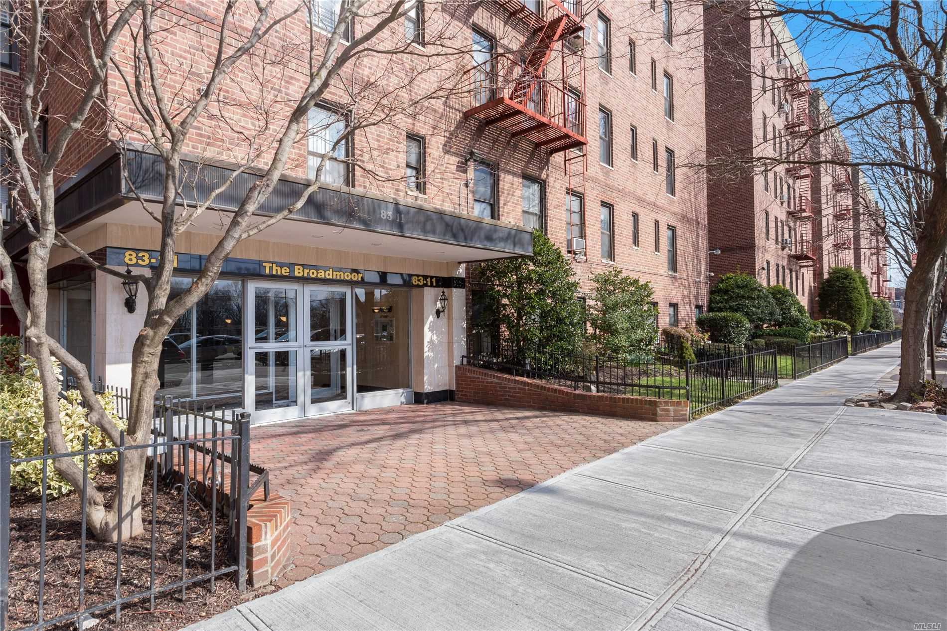 #1 photo, 83-11 139 Street, Briarwood , NY 11435