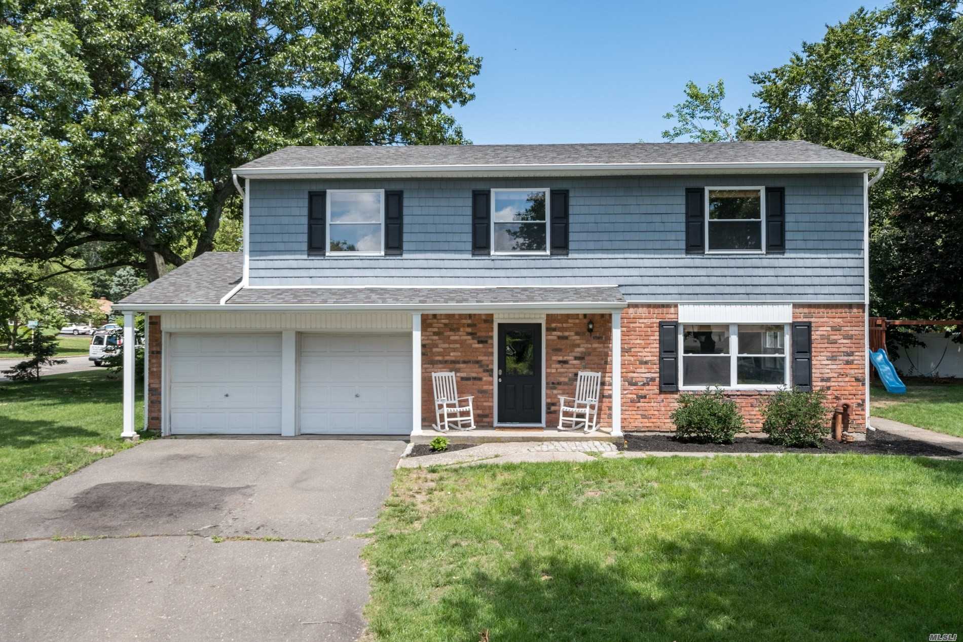 #1 photo, 19 Essex Drive, Coram , NY 11727