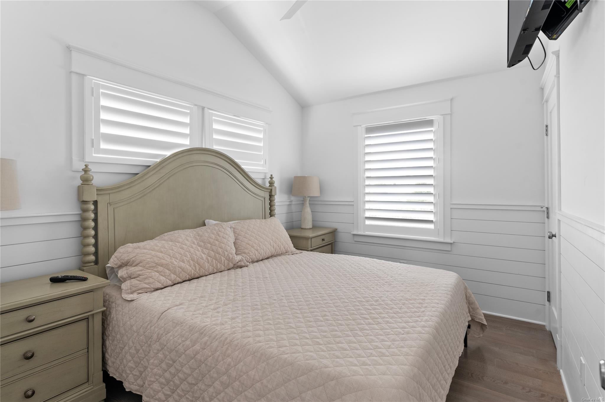 #10 photo, 386 Dehnhoff, Ocean Beach , NY 11770