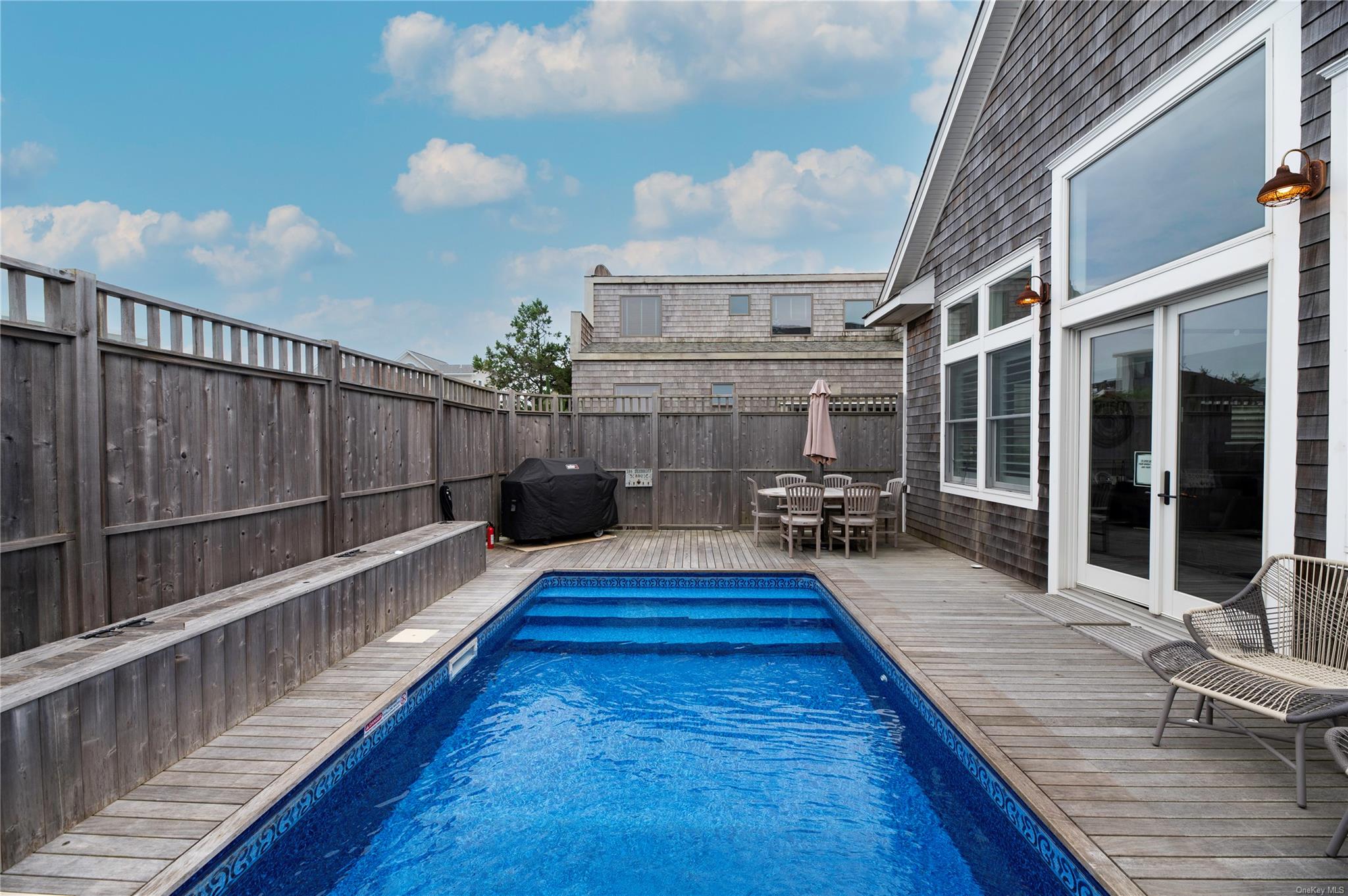 #2 photo, 386 Dehnhoff, Ocean Beach , NY 11770