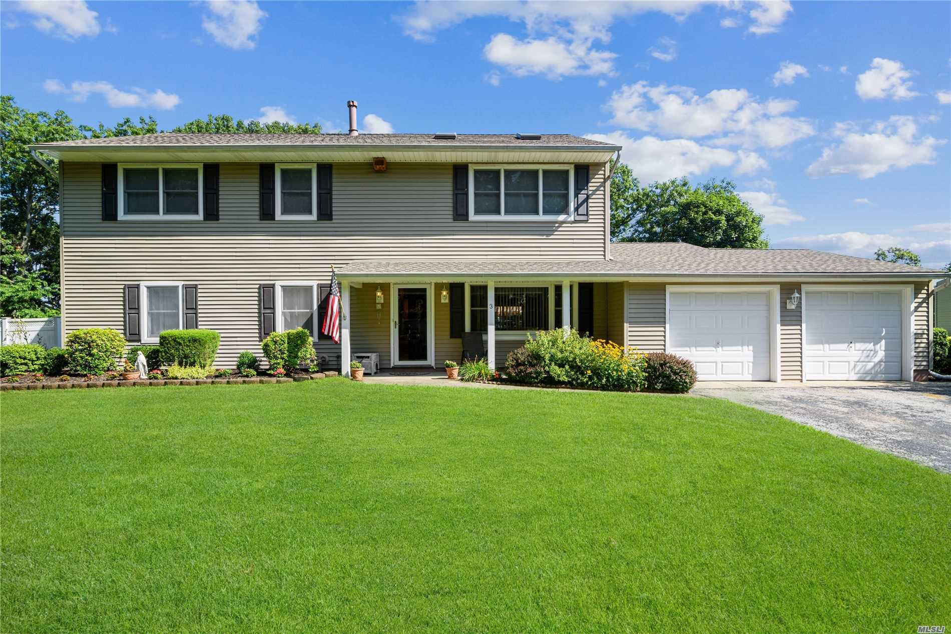 #1 photo, 3 Smithtown Cres, 东长岛 史密斯敦 Smithtown , NY 11787