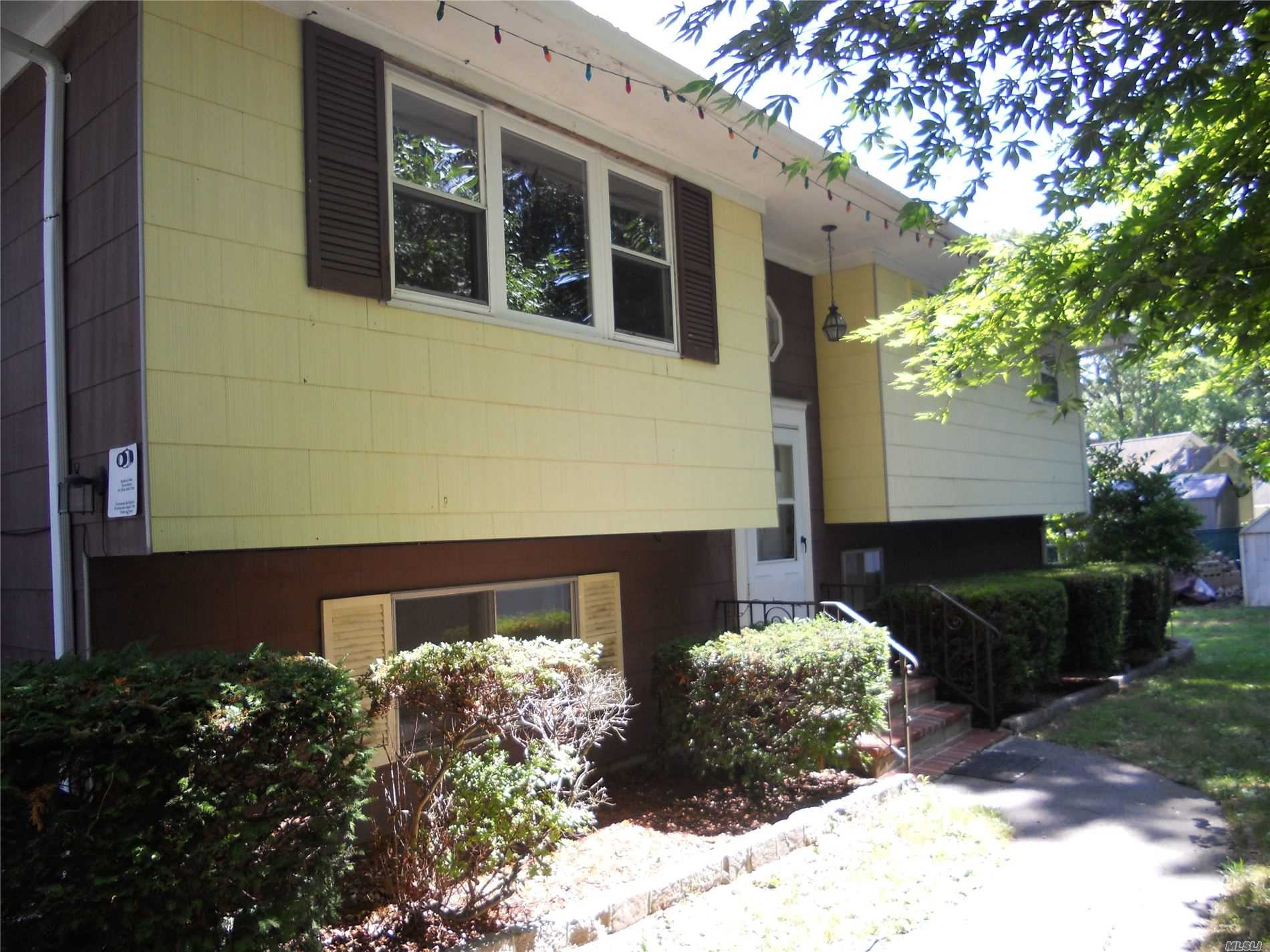 #1 photo, 7 Westbury Drive, Sound Beach , NY 11789