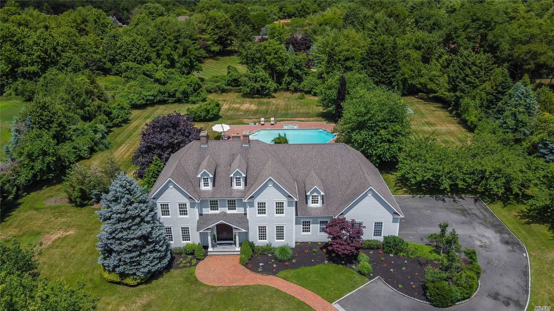 #1 photo, 8 Wicks Lane, Saint James , NY 11780