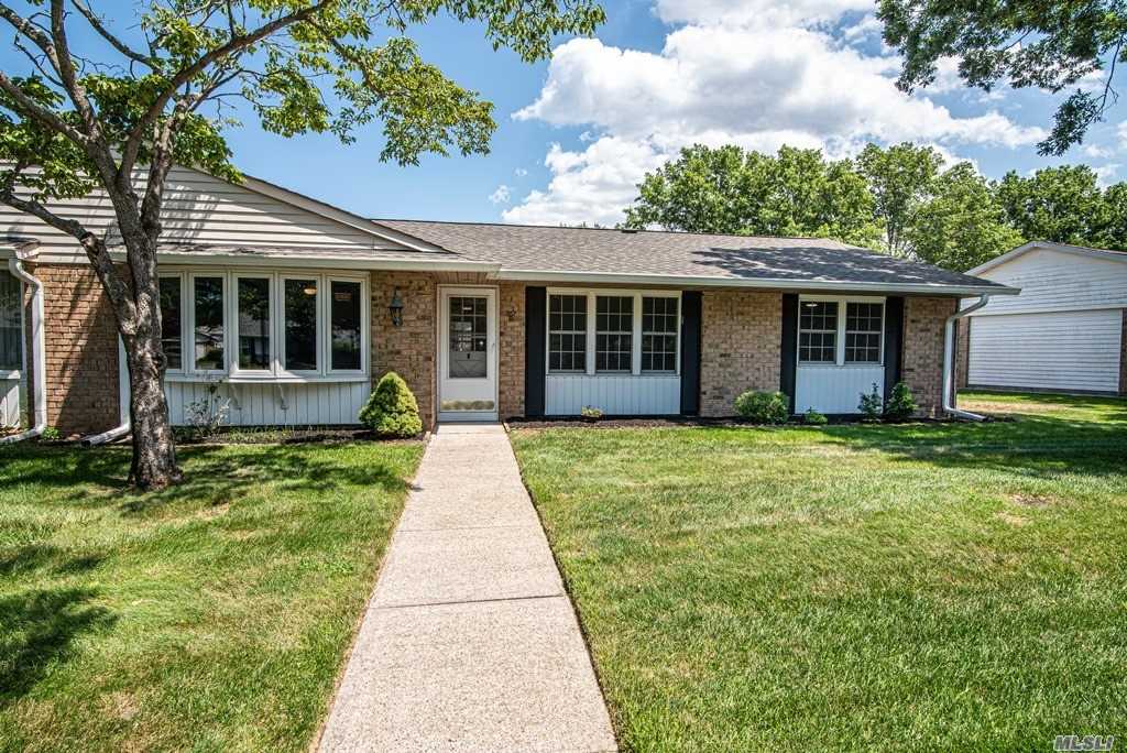 #1 photo, 357 Woodbridge Drive, Ridge , NY 11961