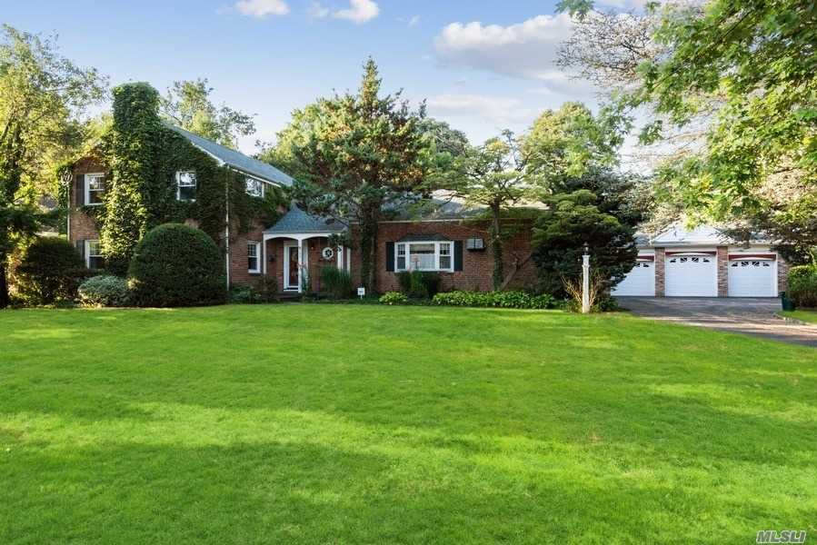 #1 photo, 199 Atlantic Avenue, Hempstead , NY 11550