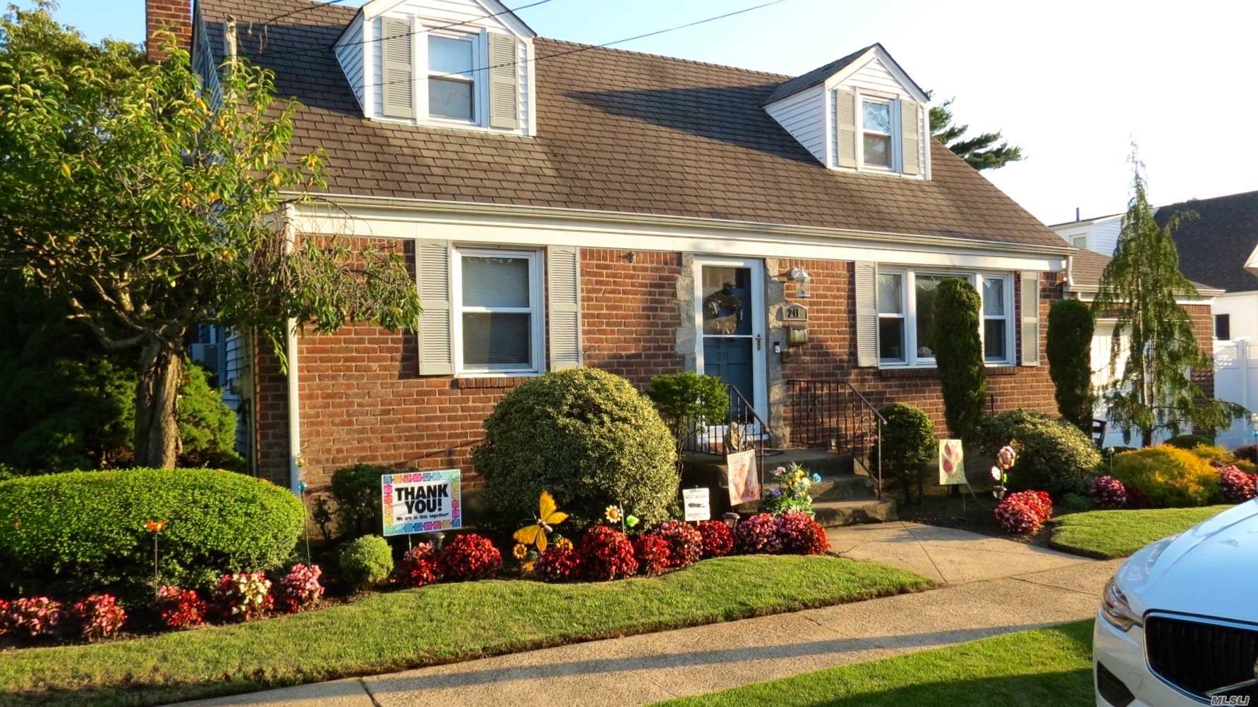 #1 photo, 211 Marshall Avenue, West Hempstead , NY 11552