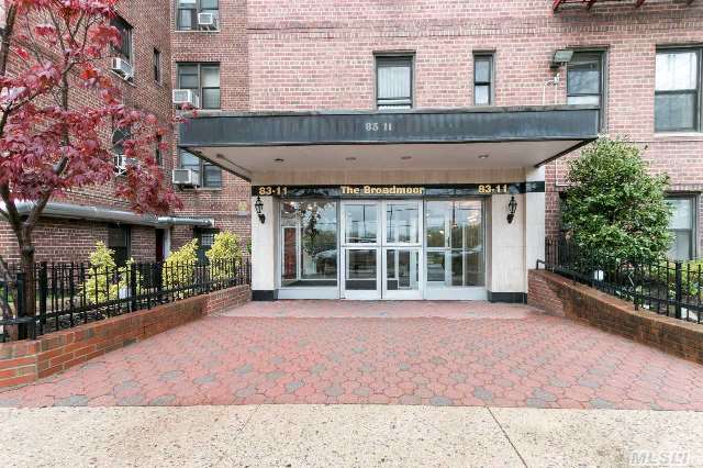 #1 photo, 83-11 139 St, Briarwood , NY 11432