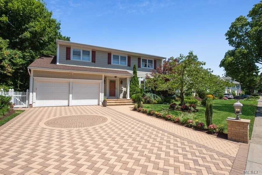 #1 photo, 339 Demott Avenue, 長島 Rockville Centre , NY 11570