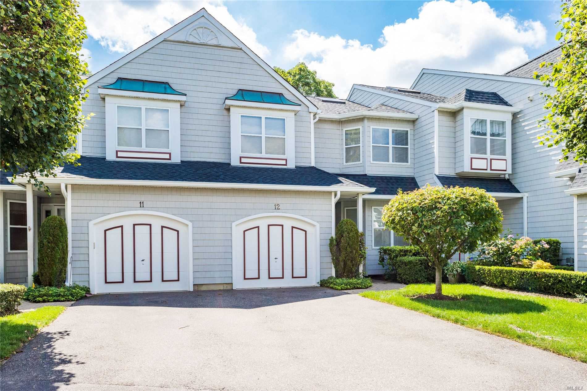 #1 photo, 12 Parkridge Court, سوفولك Huntington , NY 11743